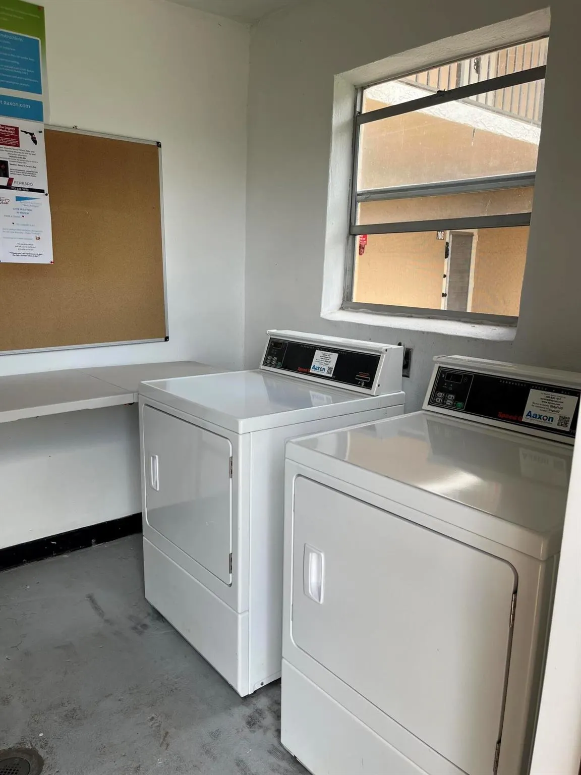 100 Lake Meryl Drive, #102