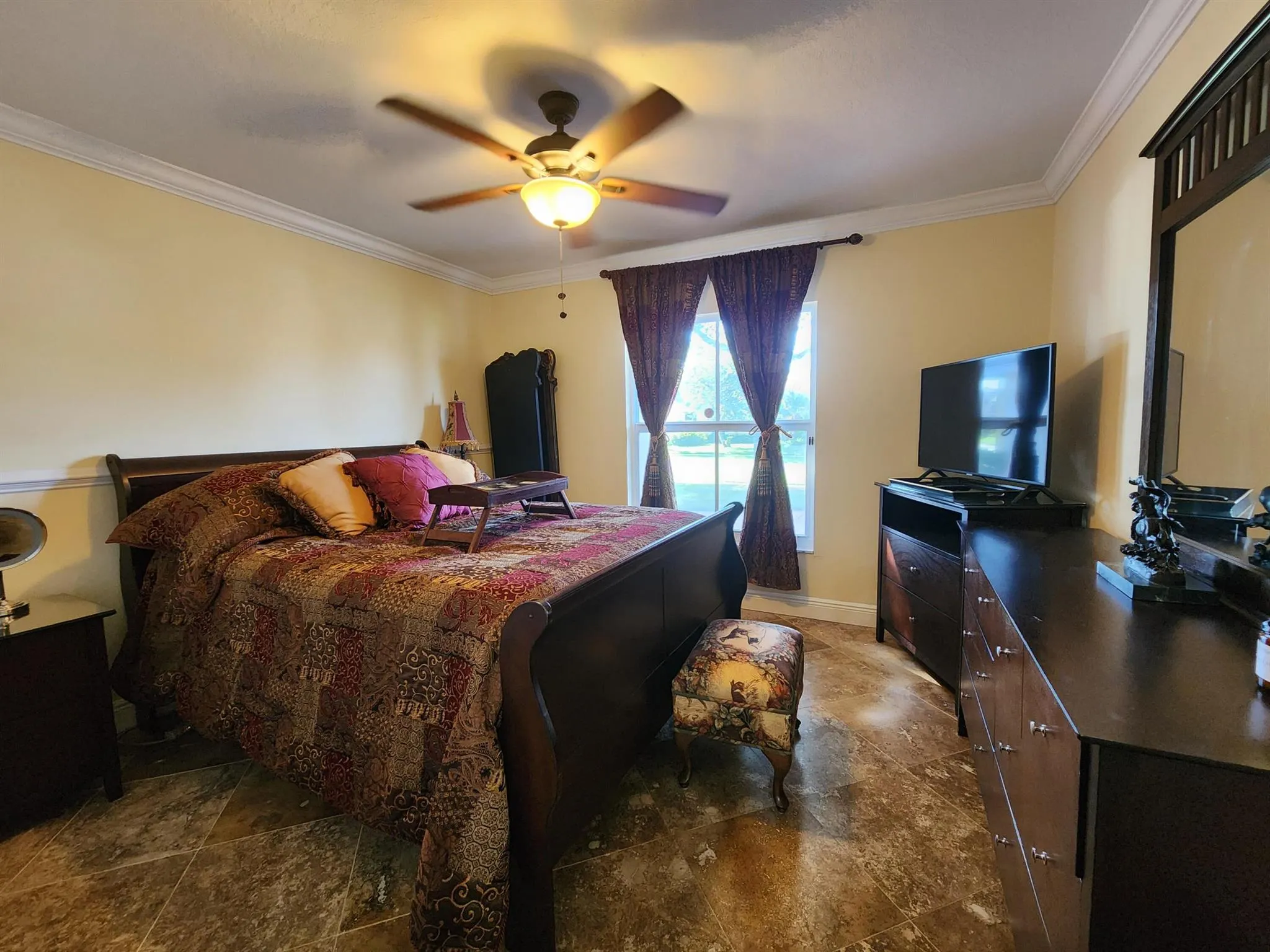 2099 Greenview Cove Drive