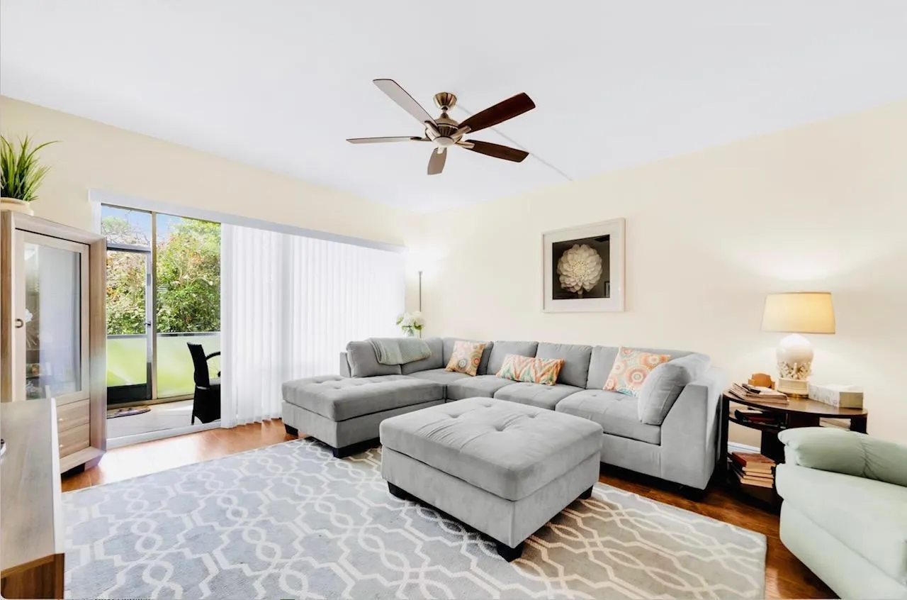 2640 SW 22nd Avenue N, #1111