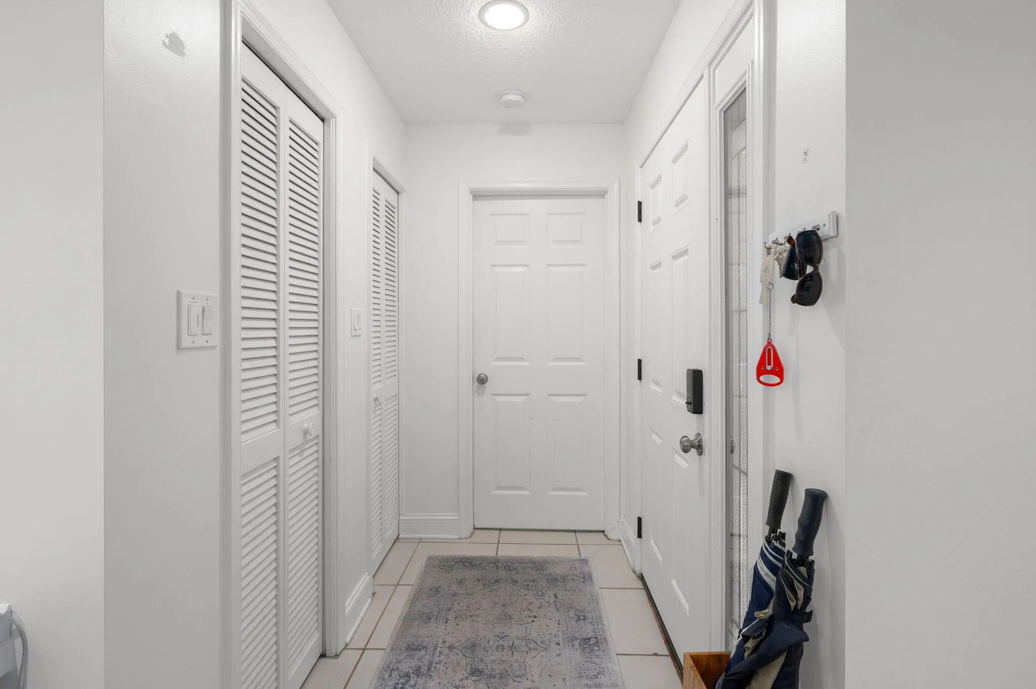 1433 Captains Walk, #18d