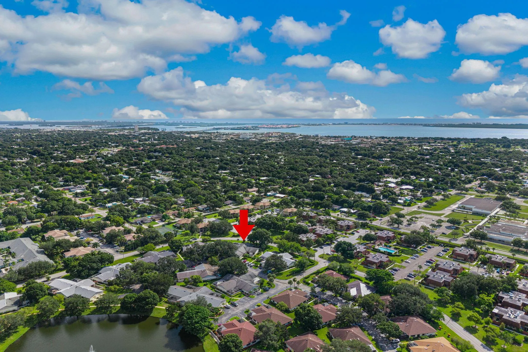 1433 Captains Walk, #18d