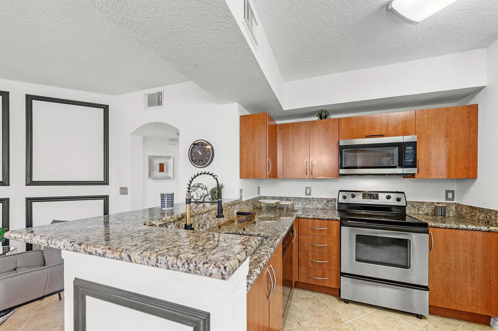 140 SW Peacock Boulevard, #21-103