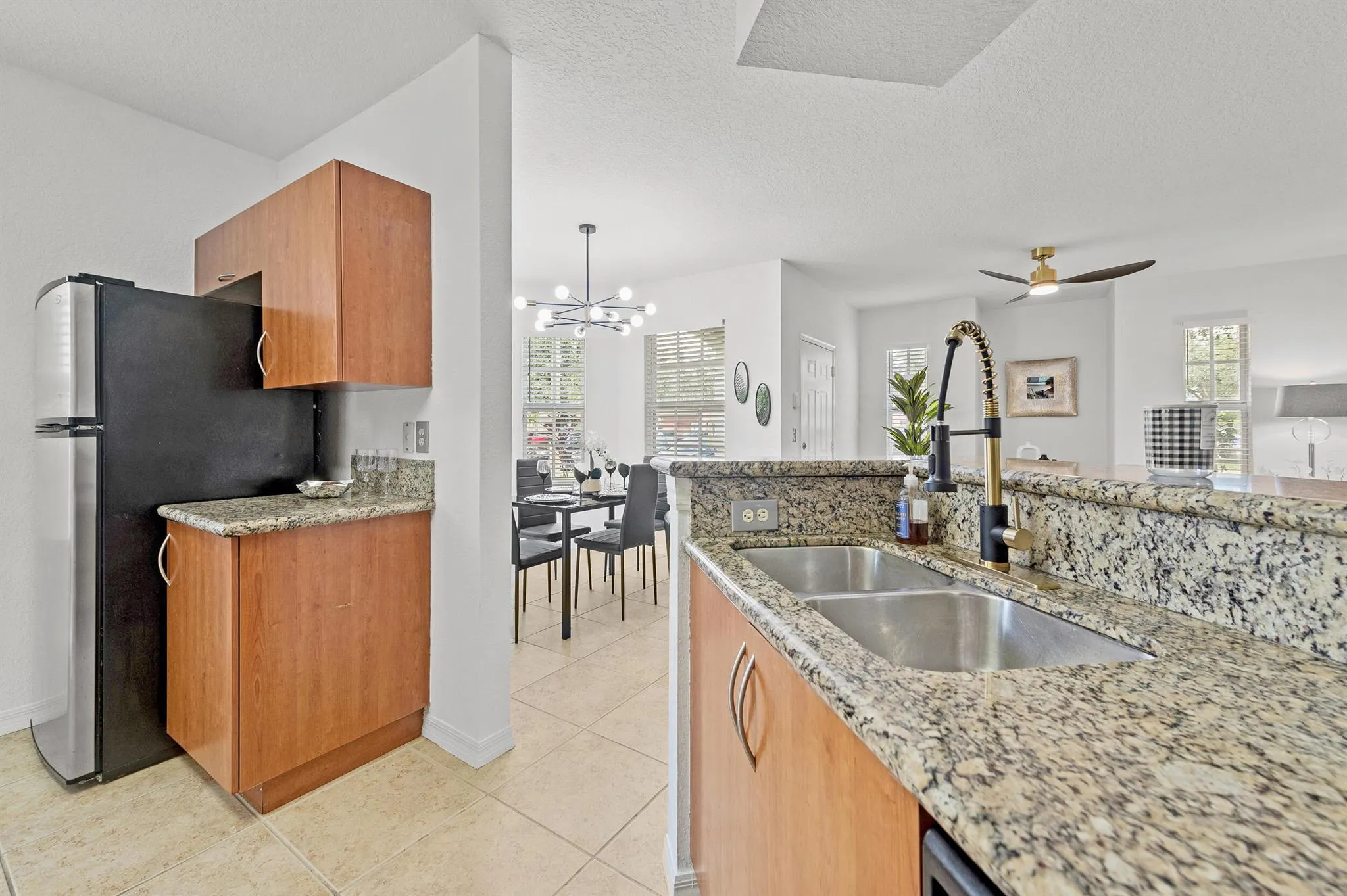140 SW Peacock Boulevard, #21-103
