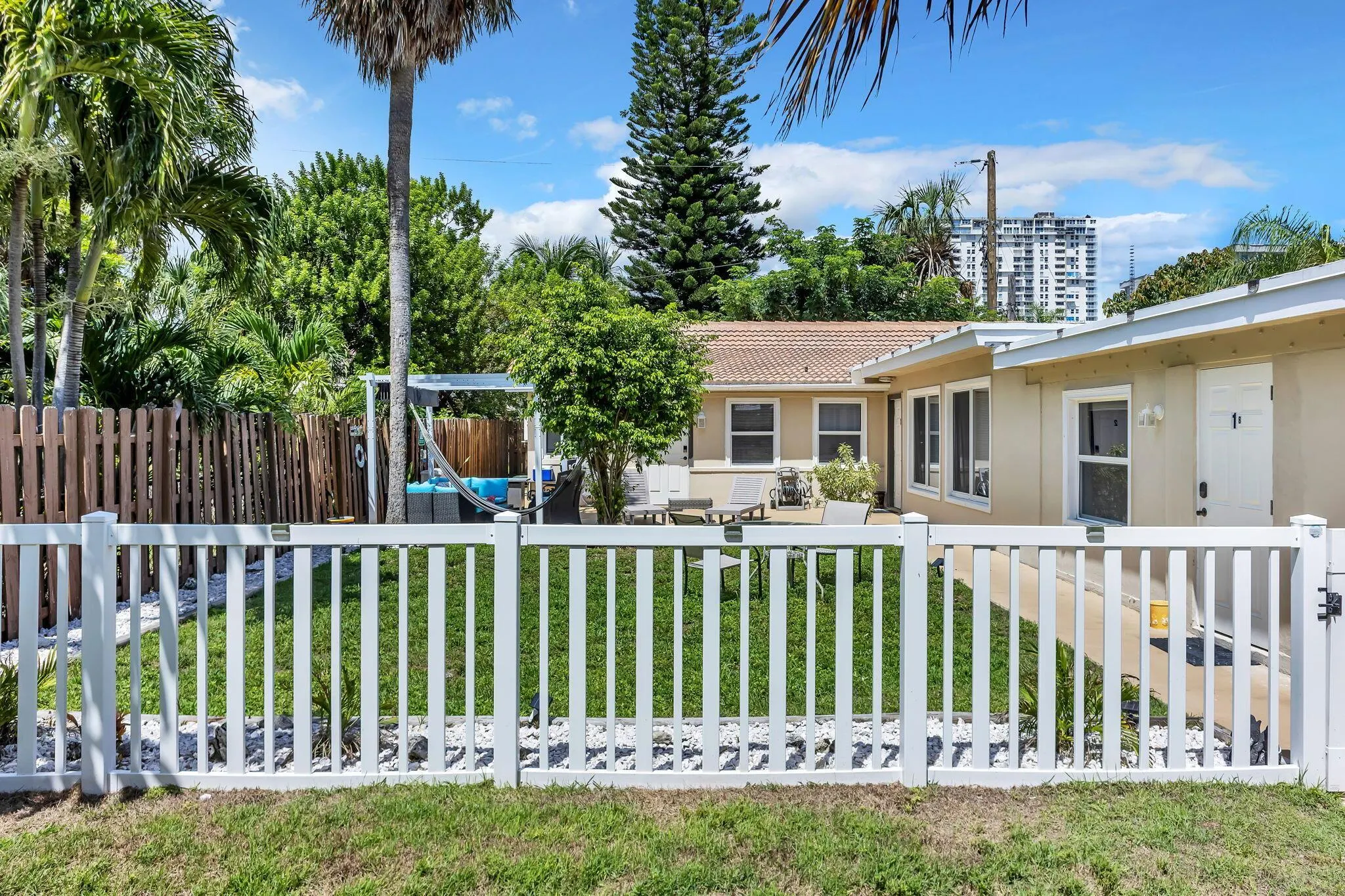 3311 SE 6 Street