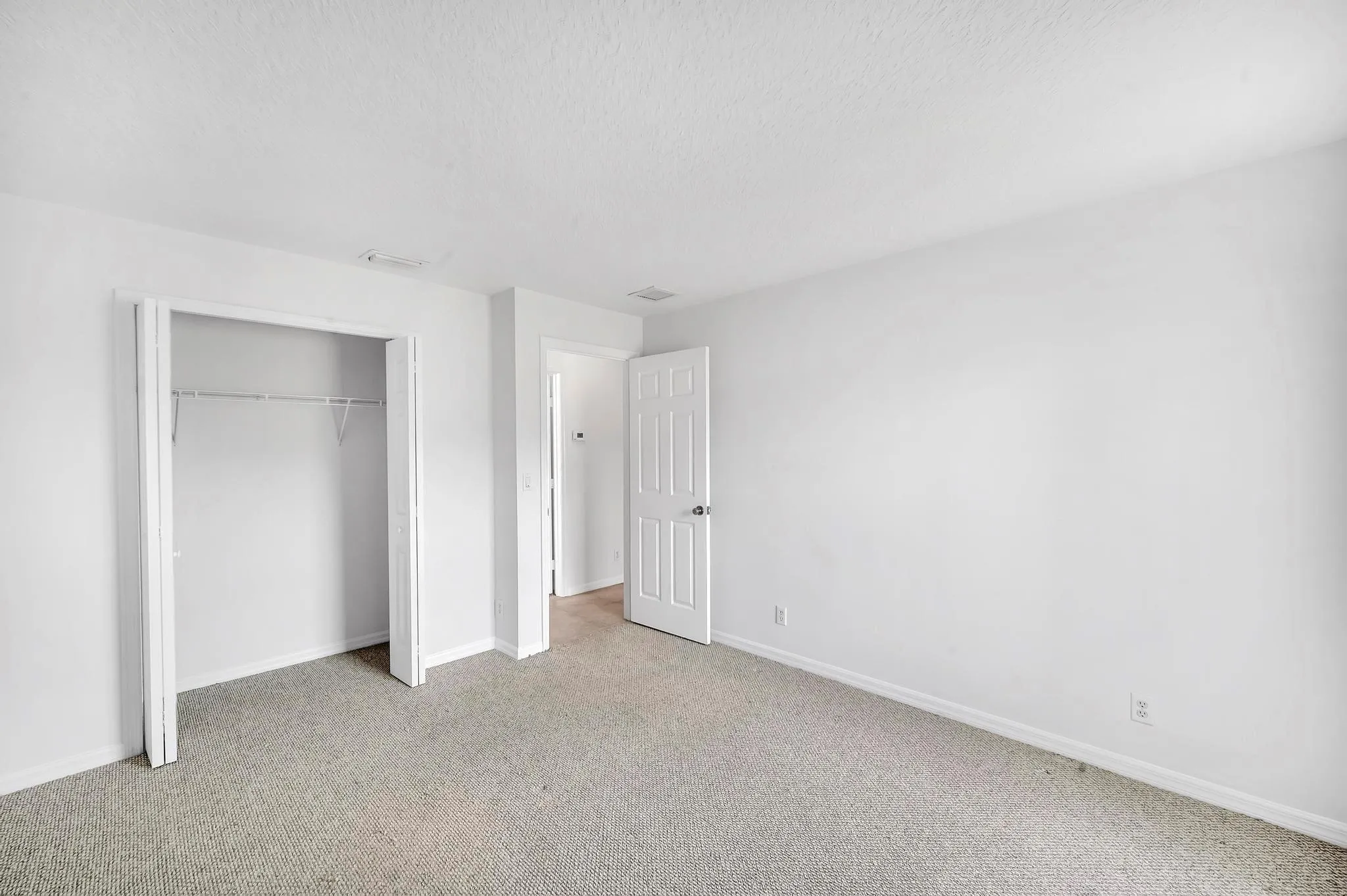 446 SW South Quick Circle