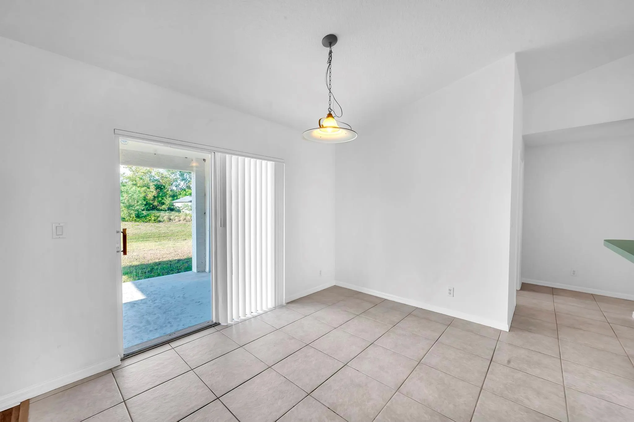 446 SW South Quick Circle