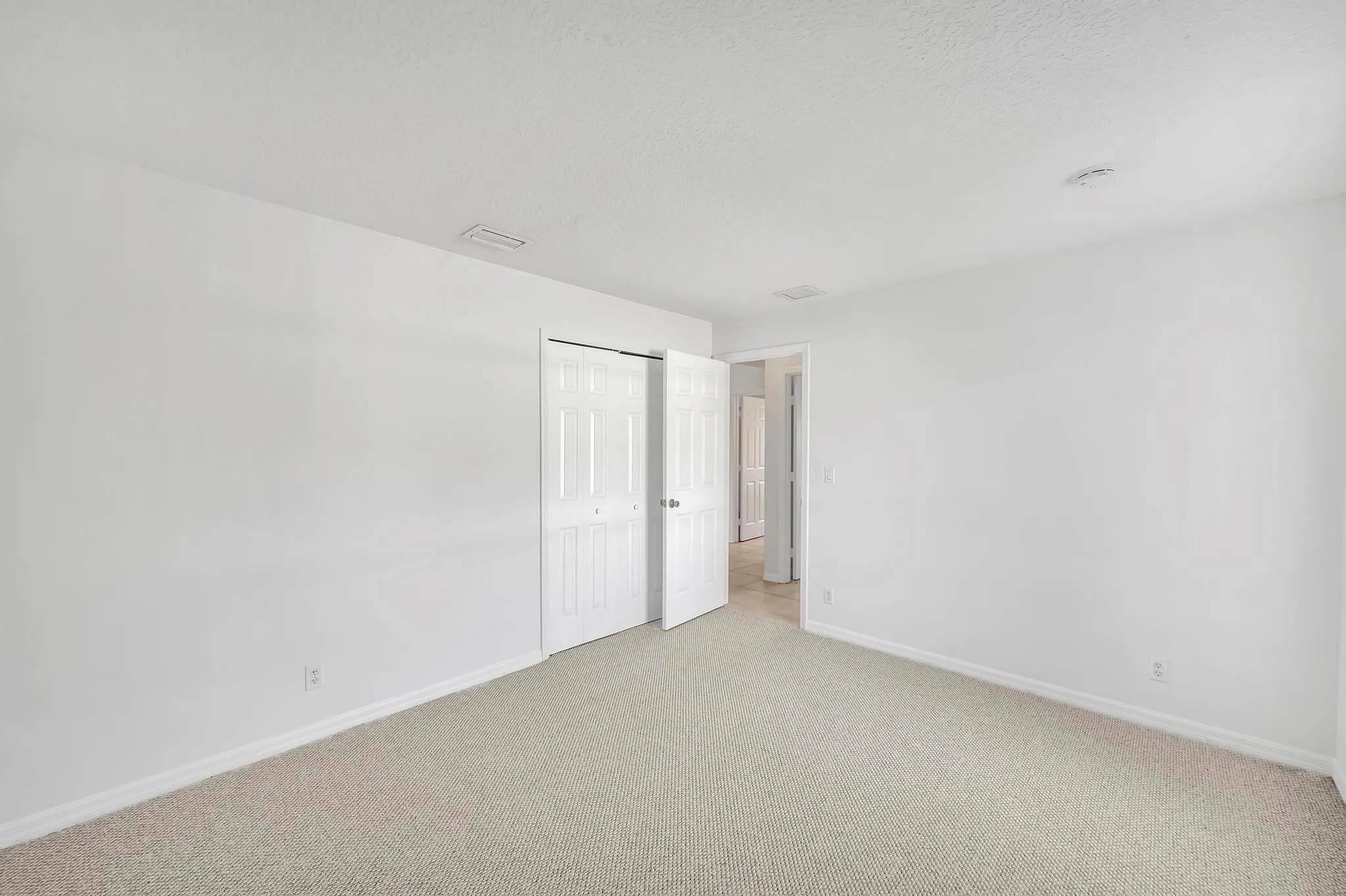 446 SW South Quick Circle