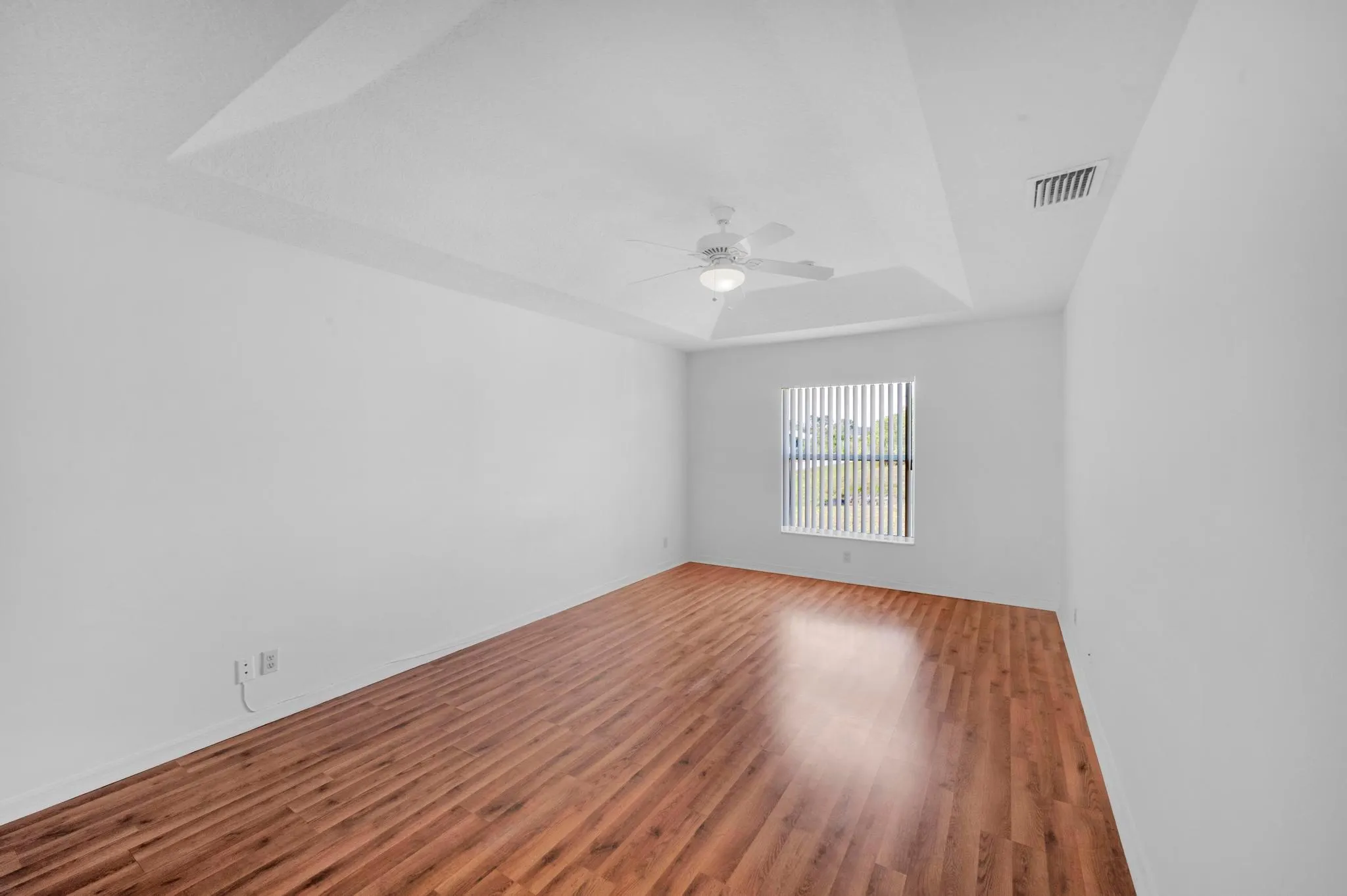 446 SW South Quick Circle