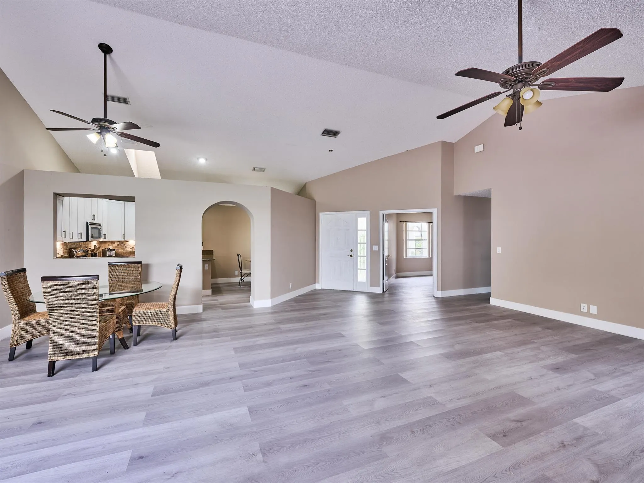 9181 Heathridge Drive
