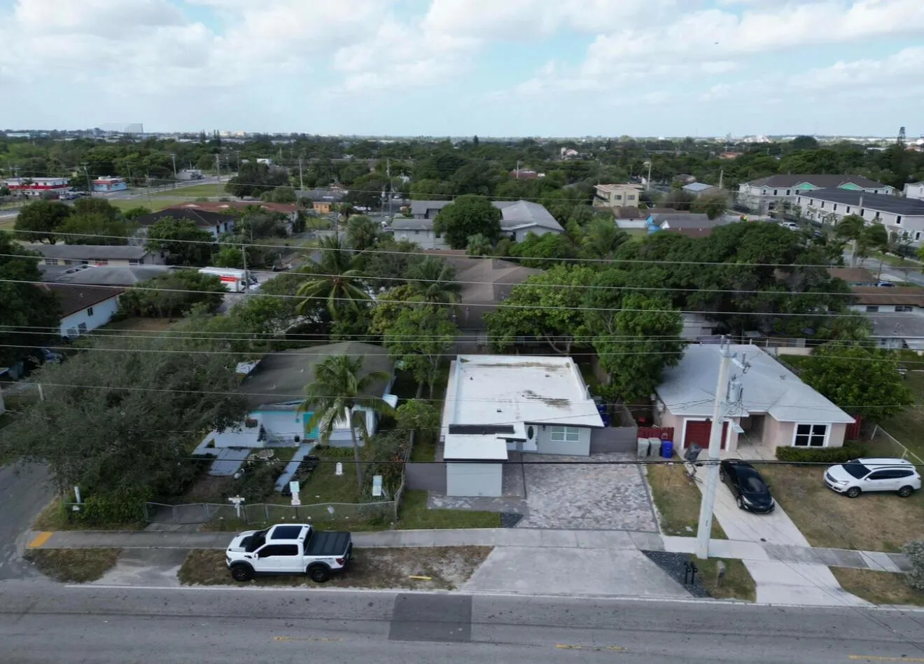 707 NW 3rd Avenue, #1