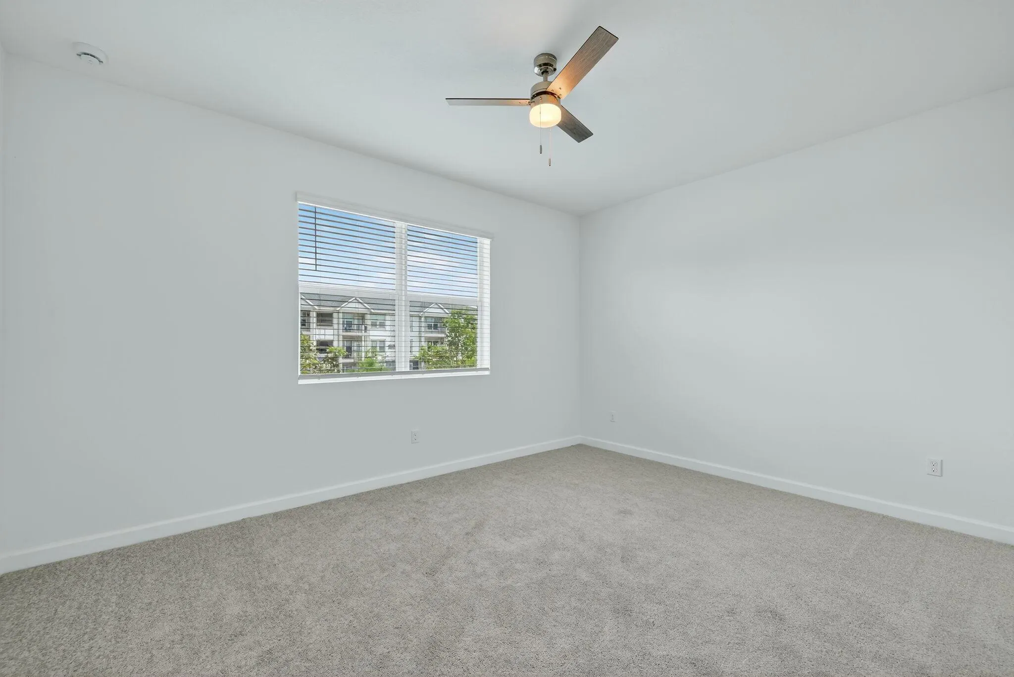 311 SE Crossoak Lane
