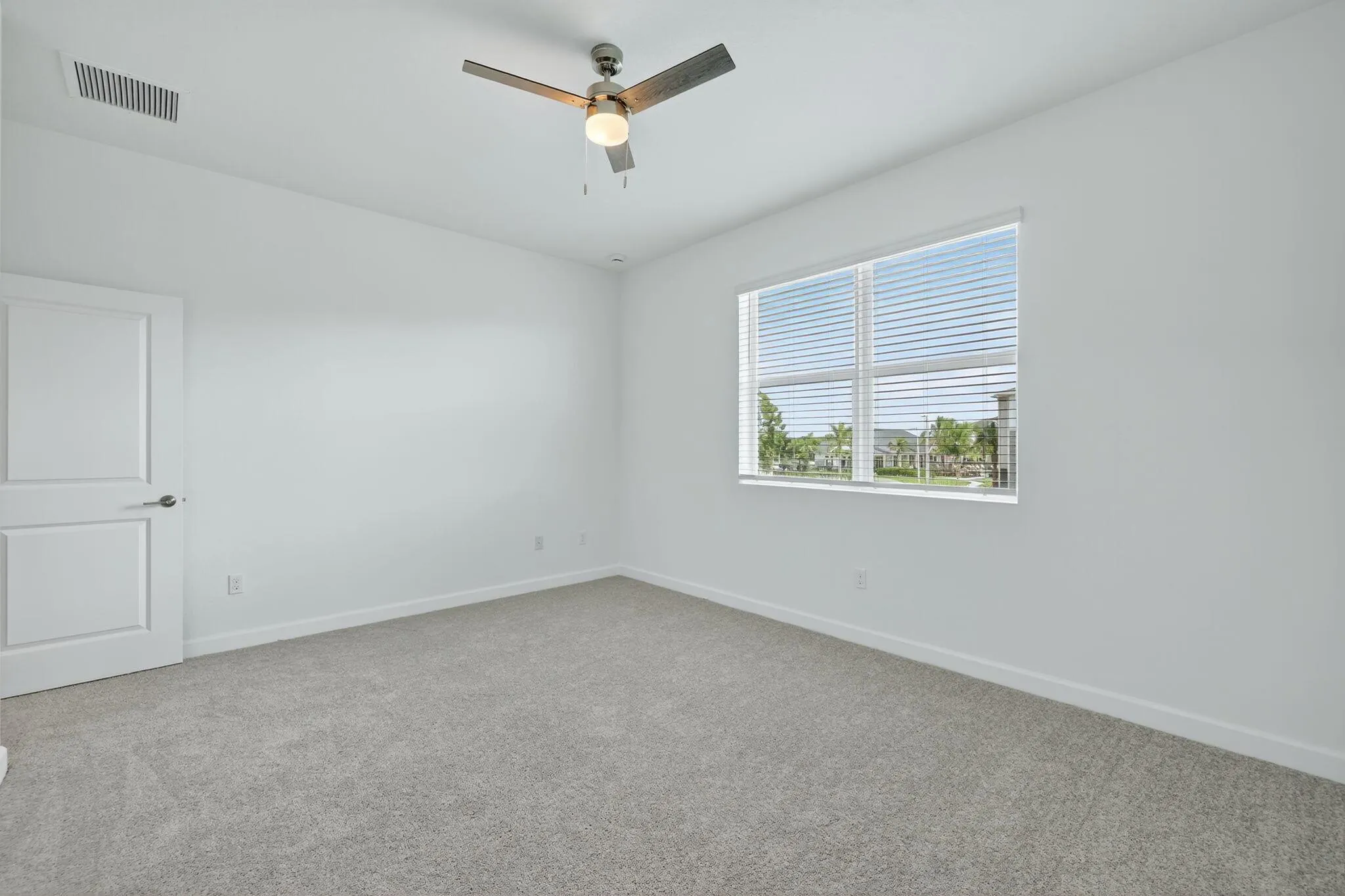 311 SE Crossoak Lane