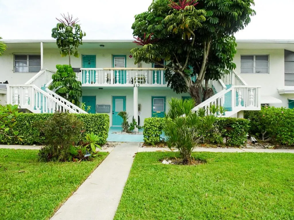 213 SE 3rd Avenue, #2a