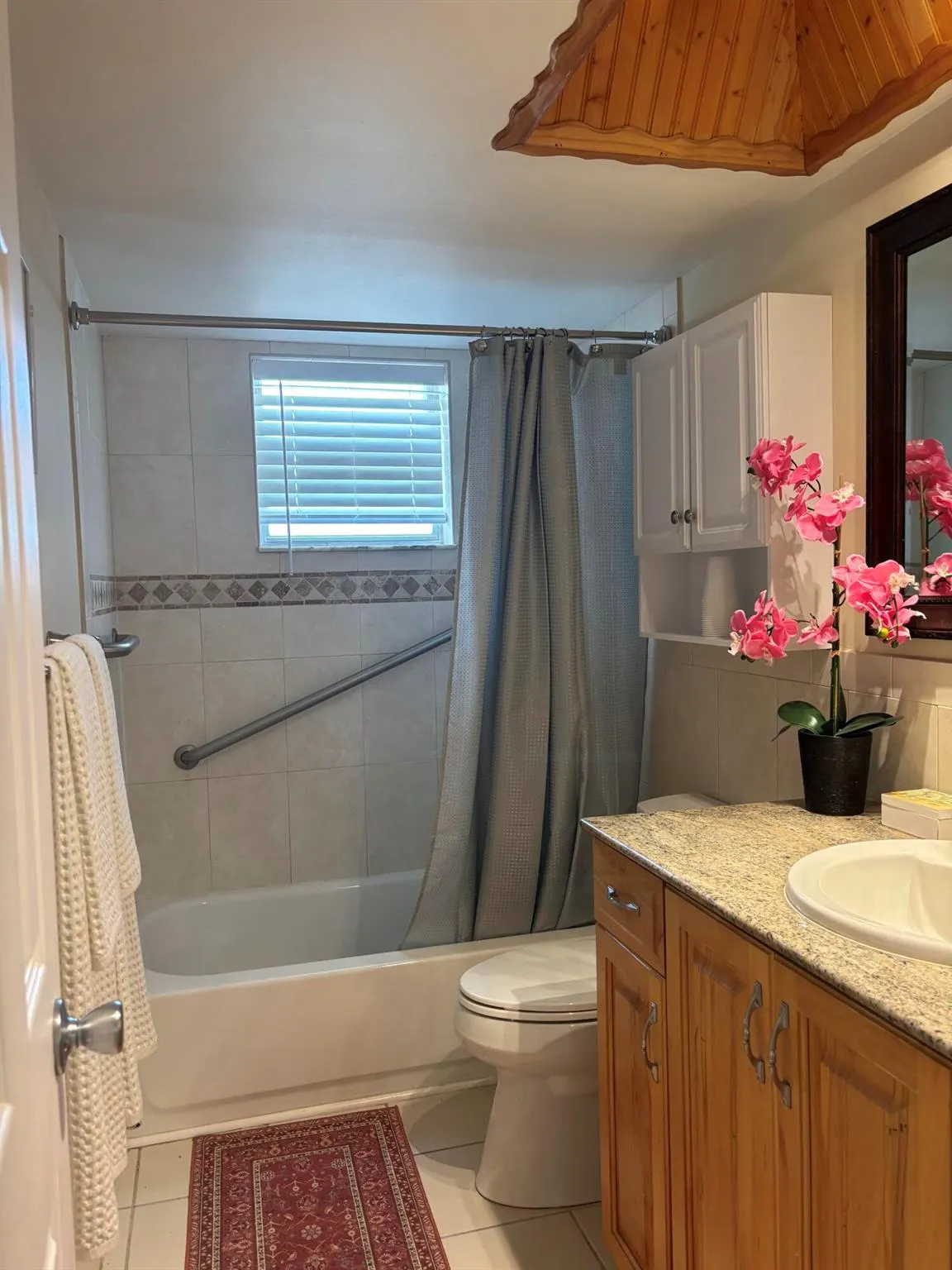 400 Fern Street, #1-C