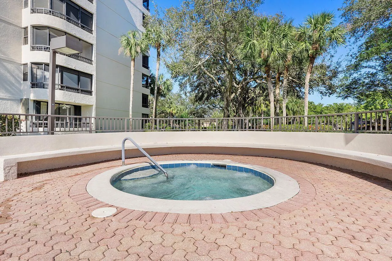 6620 Boca Del Mar Drive, #102