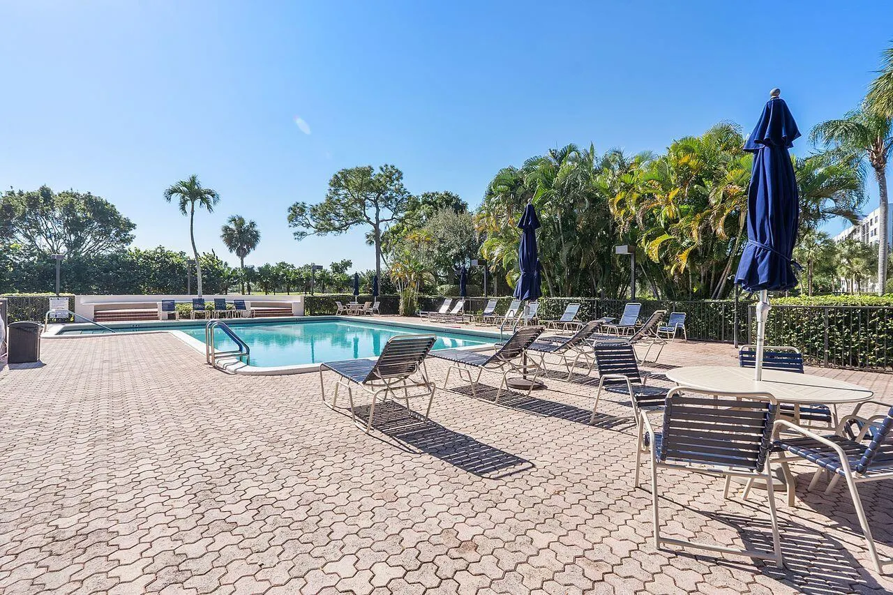6620 Boca Del Mar Drive, #102