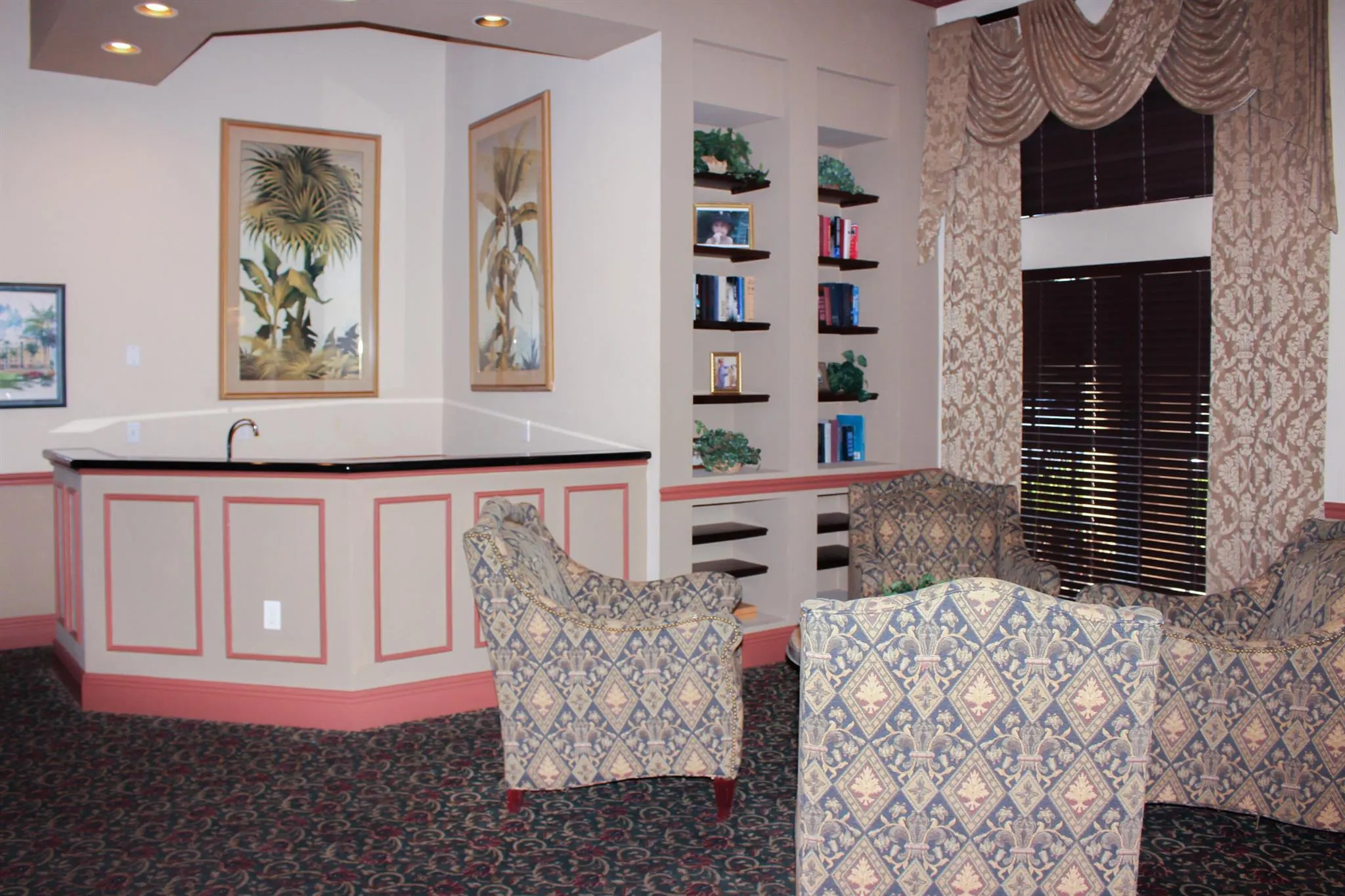 300 Scotia Drive, #203