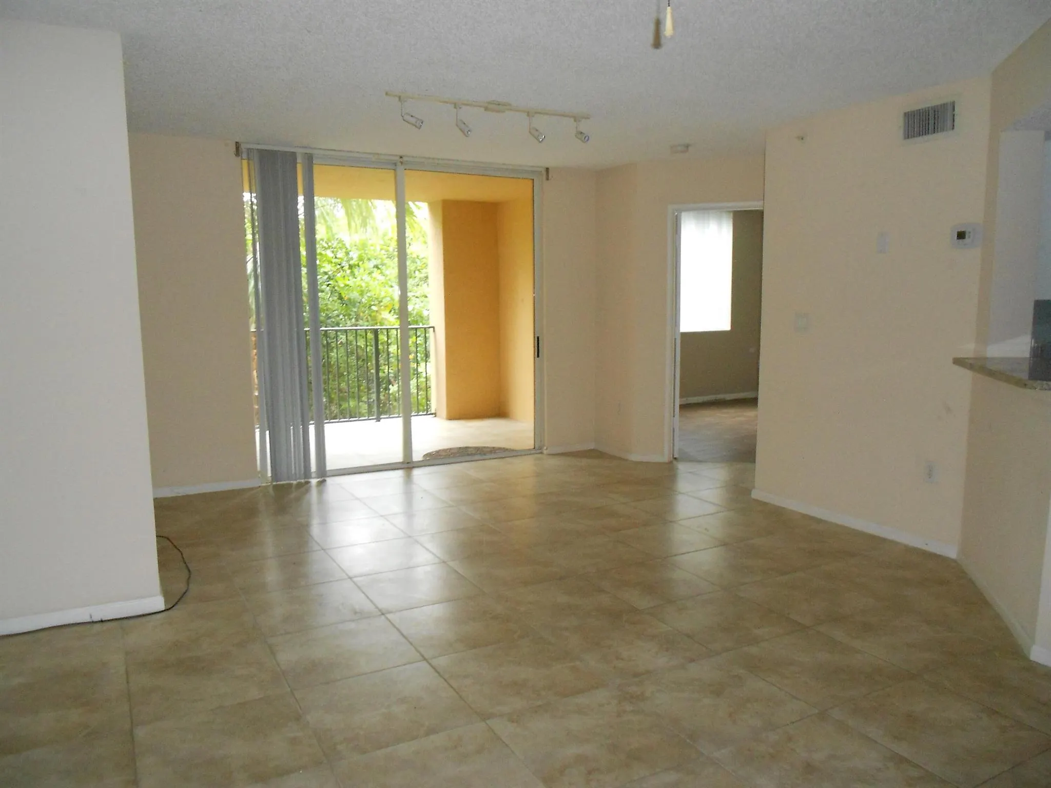 300 Scotia Drive, #203
