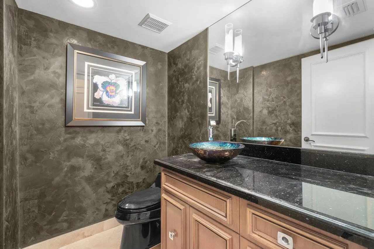 2066 N Ocean 2se Boulevard, #2se