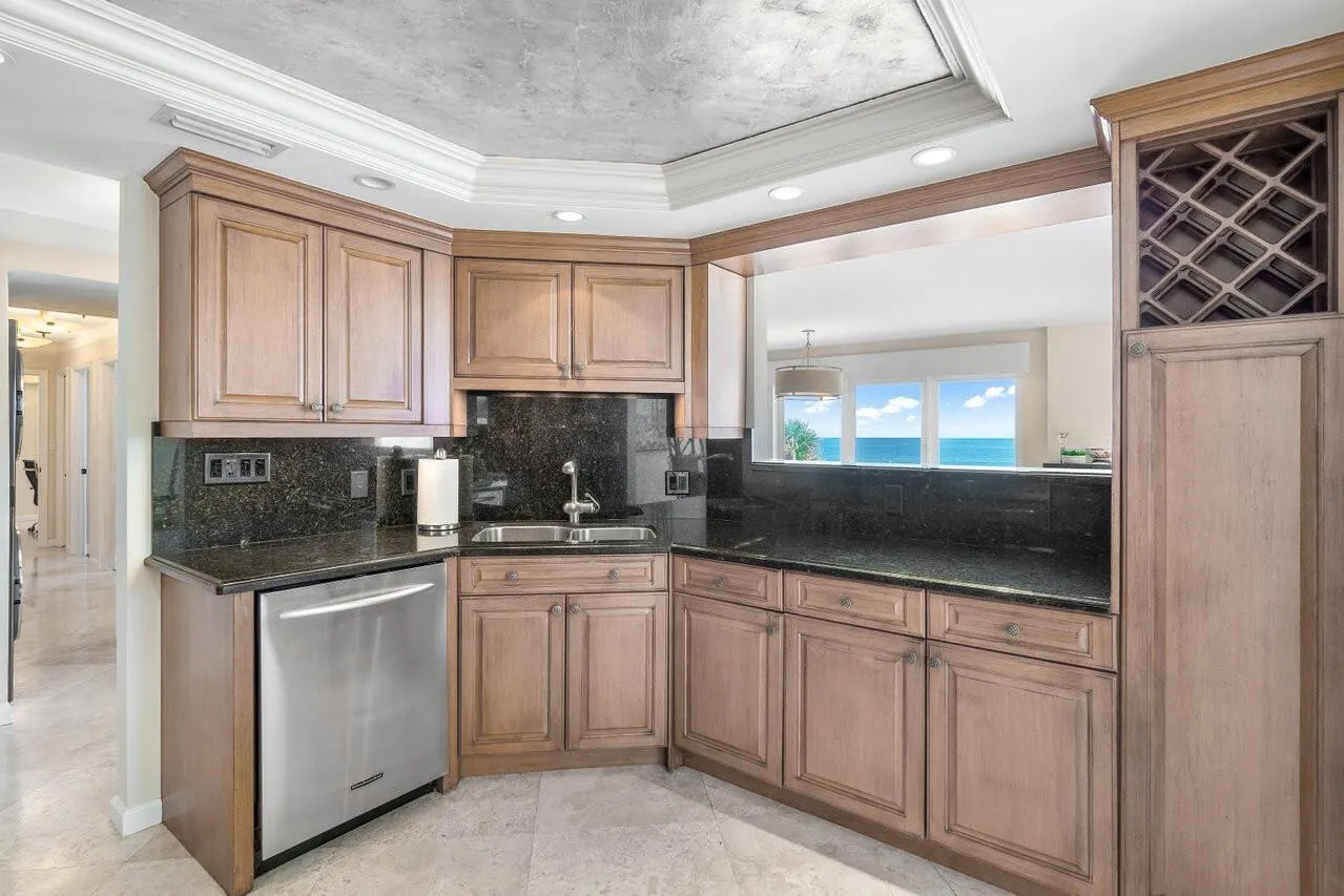 2066 N Ocean 2se Boulevard, #2se