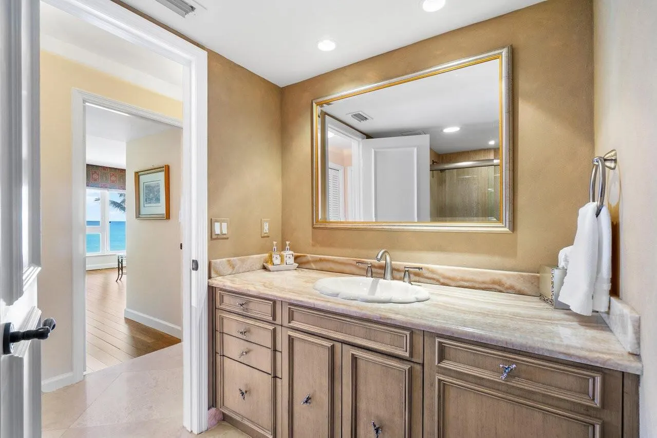 2066 N Ocean 2se Boulevard, #2se