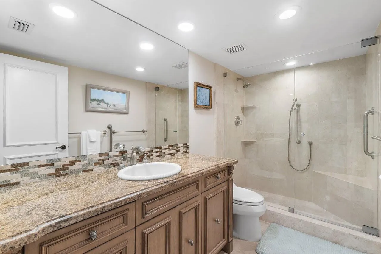 2066 N Ocean 2se Boulevard, #2se