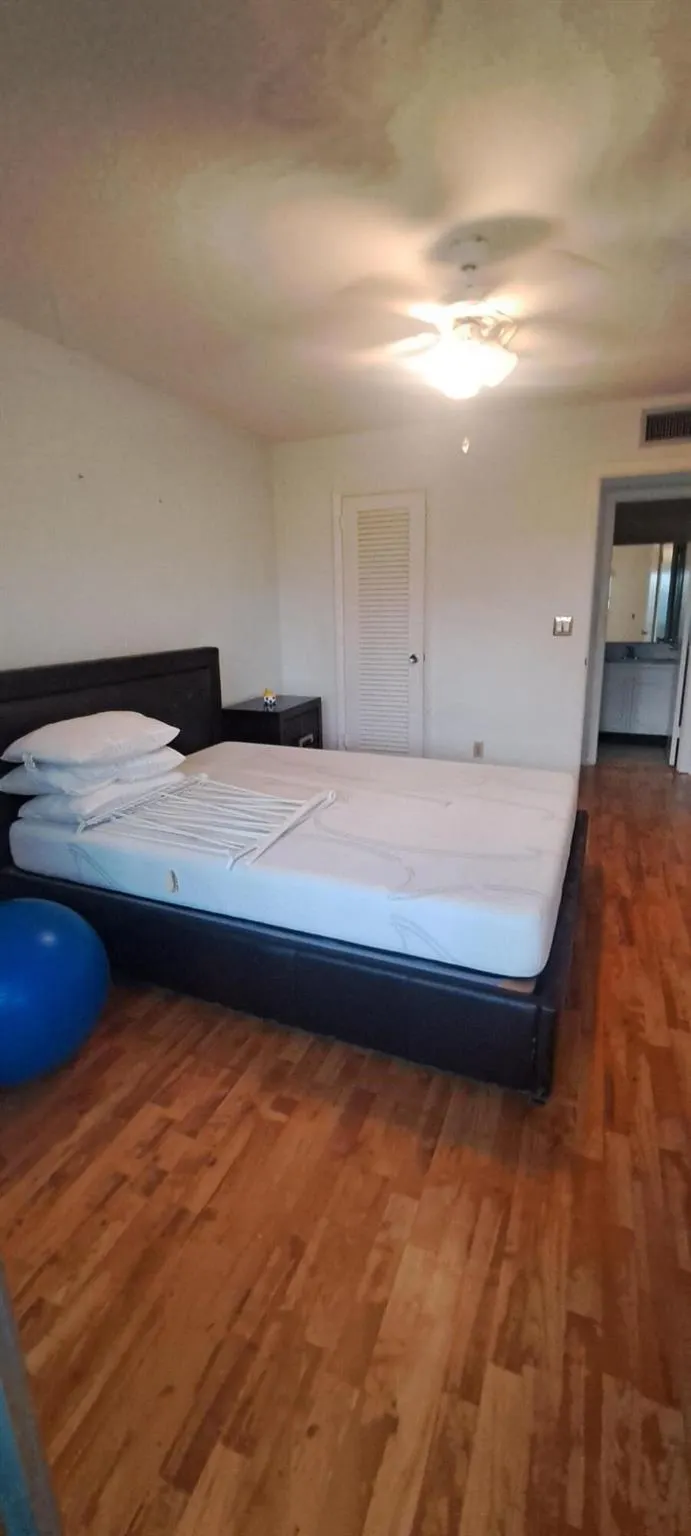 230 Bedford I, #230