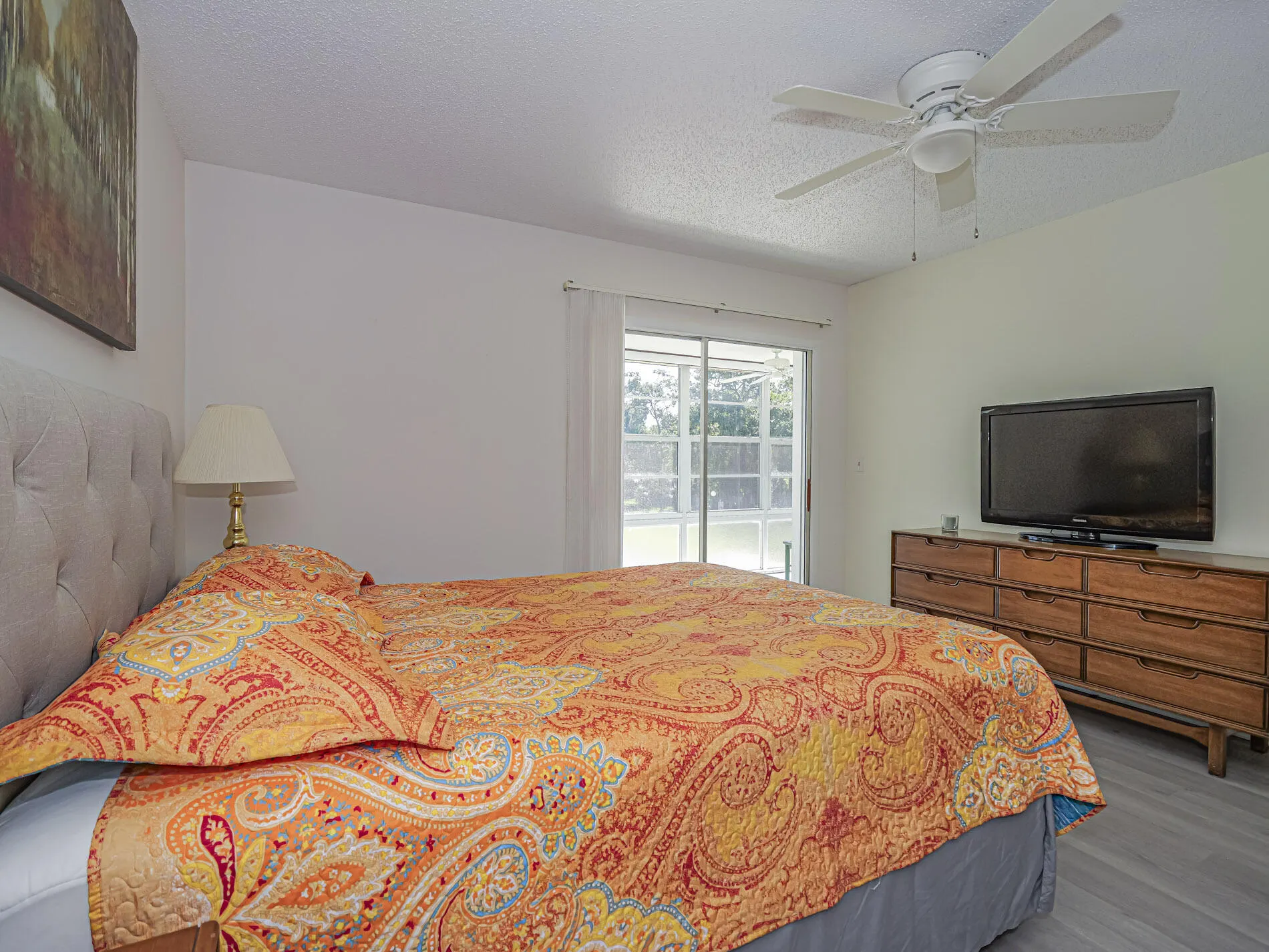 17 Vista Palm Lane, #201