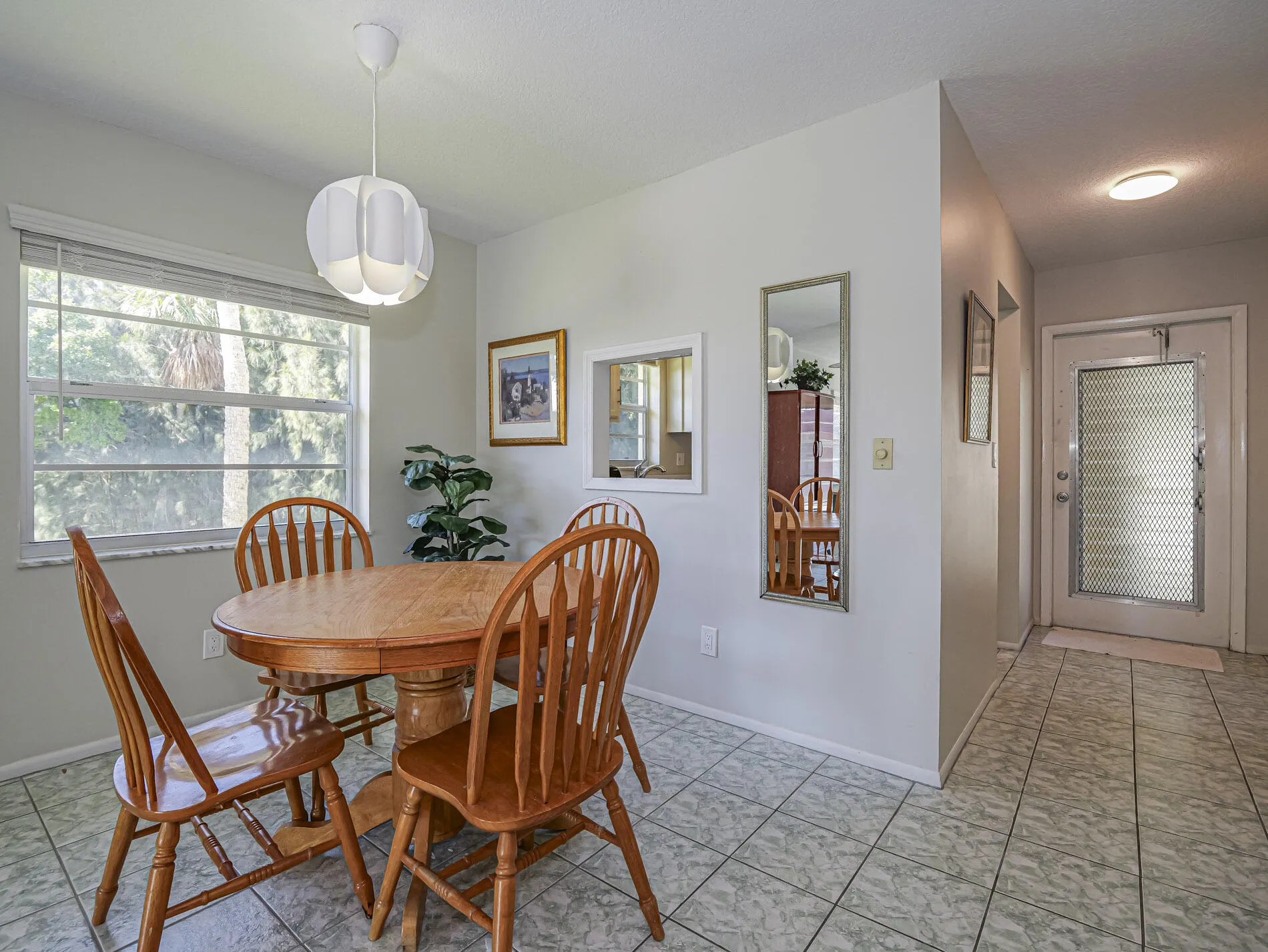 17 Vista Palm Lane, #201
