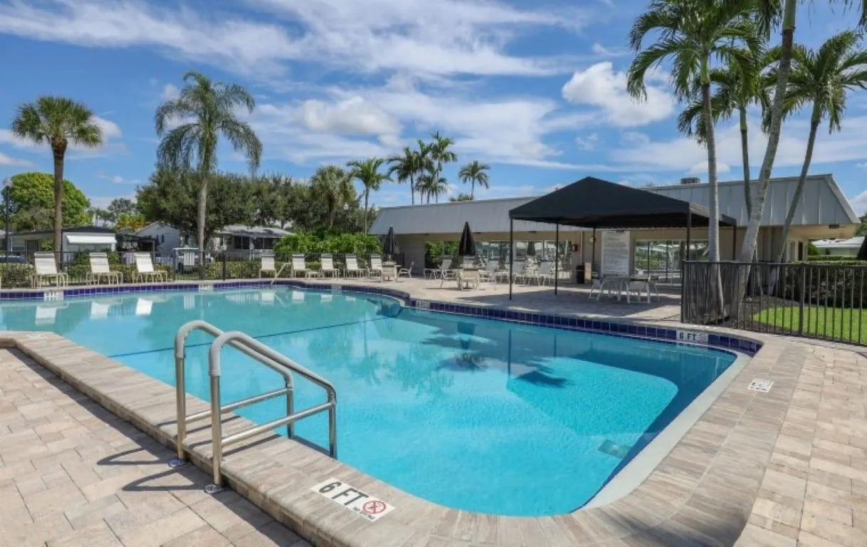 6881 NW 43rd Terrace