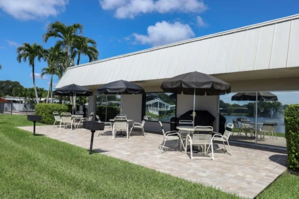 6881 NW 43rd Terrace