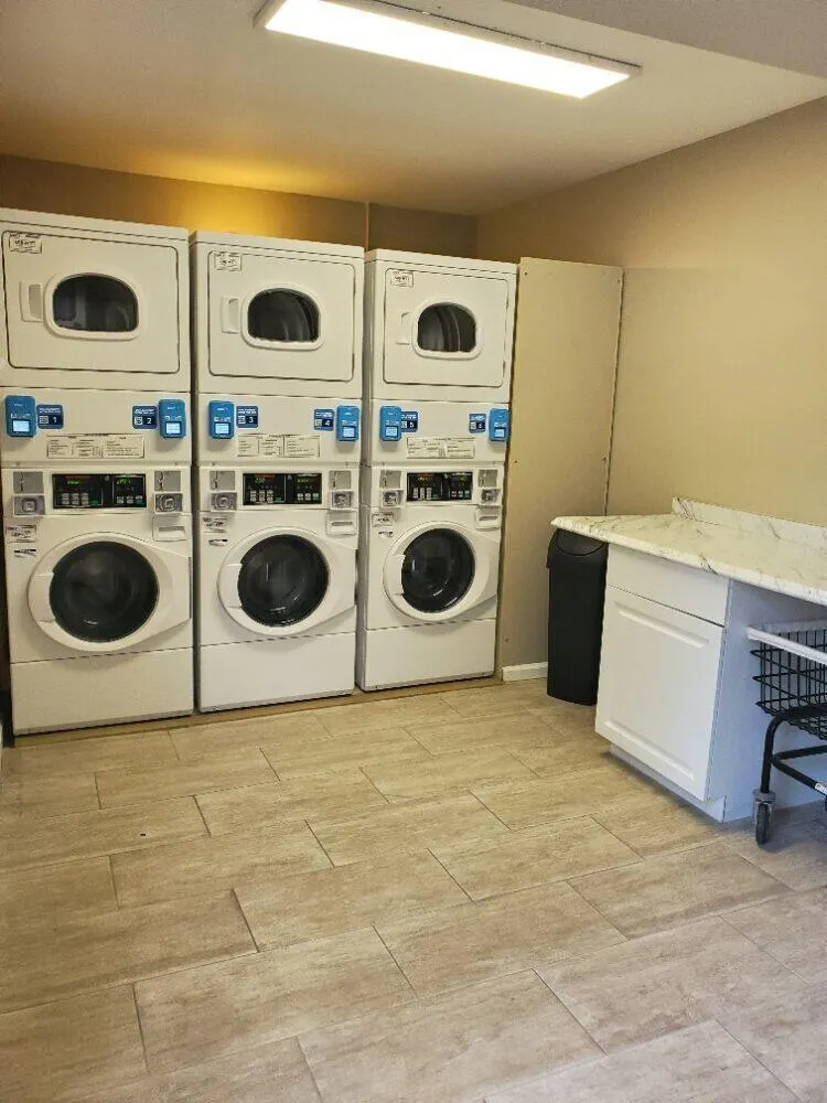 6881 NW 43rd Terrace