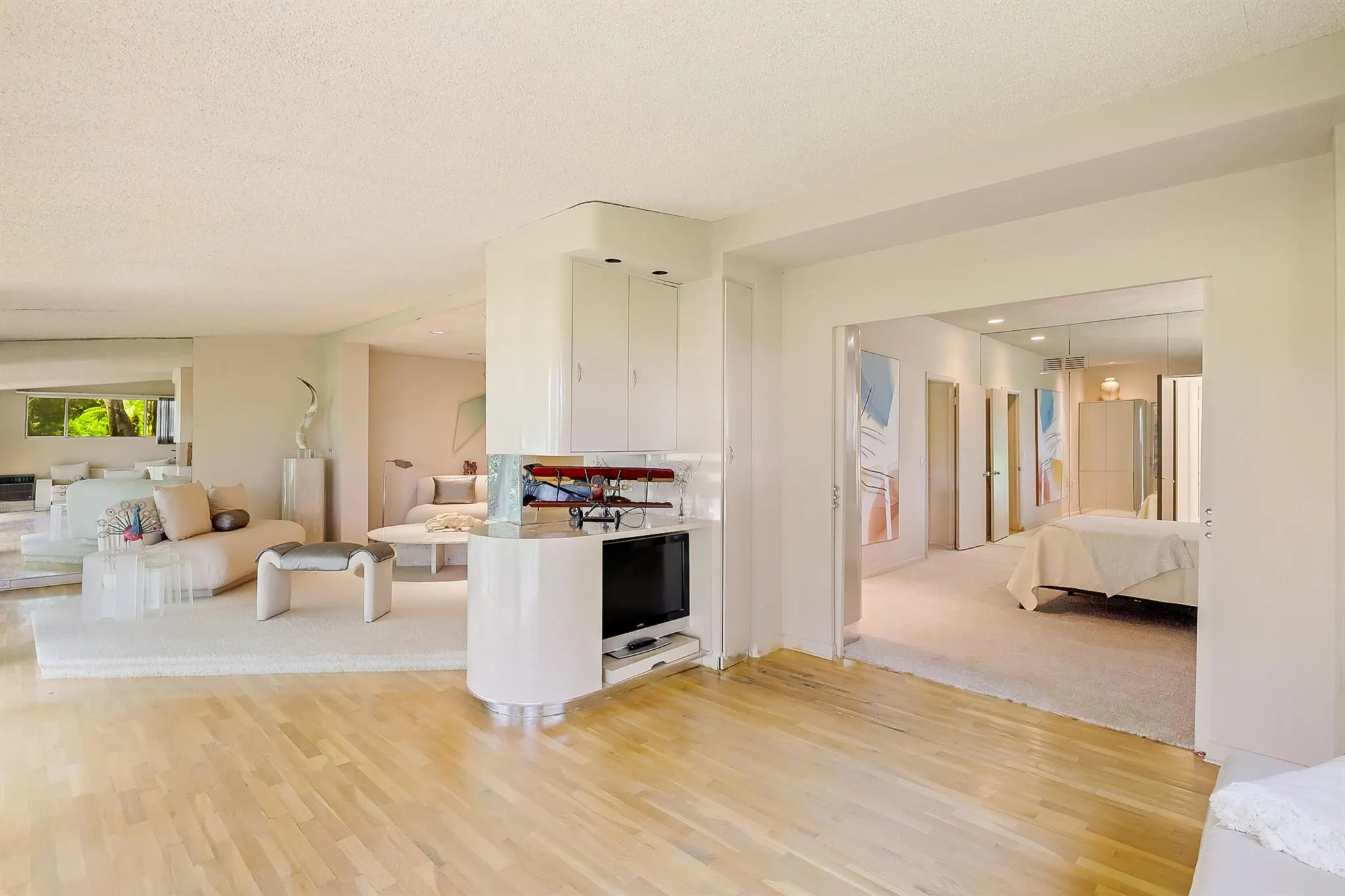 4803 Esedra Court