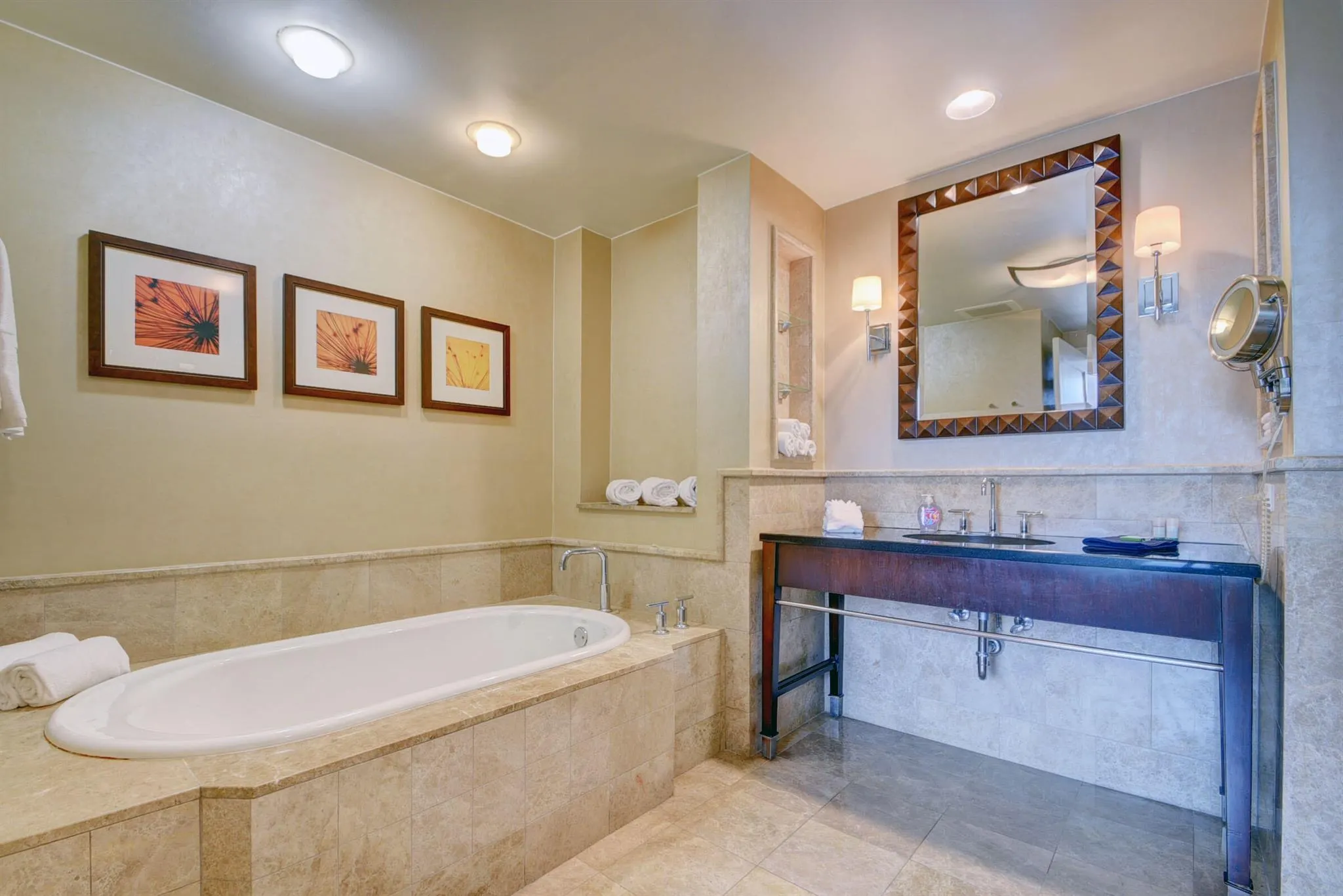3800 N Ocean Drive, #518