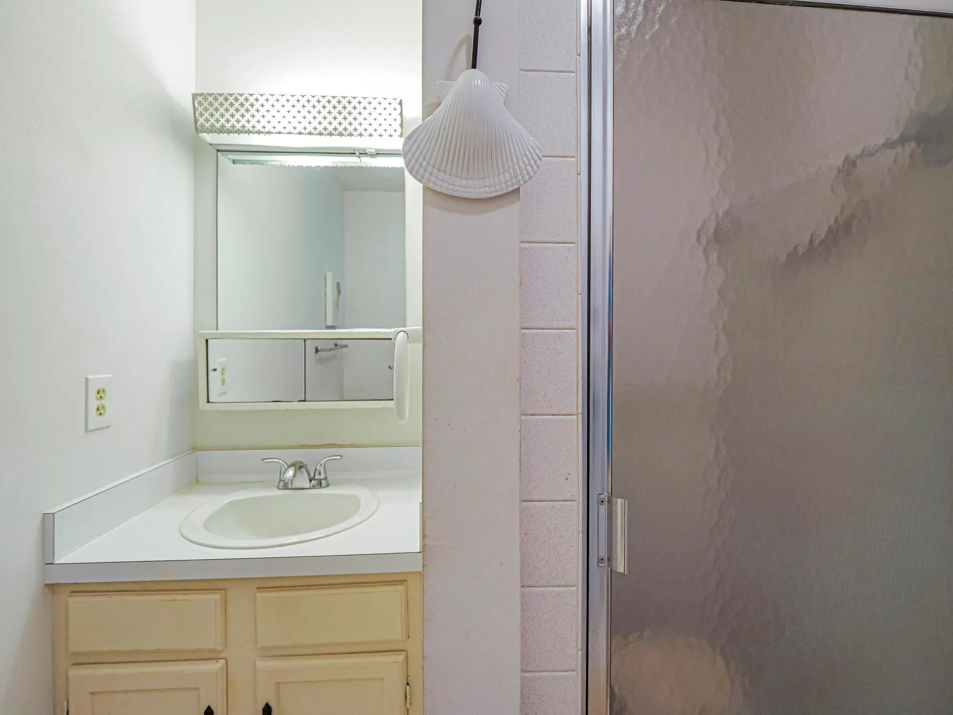 6 Vista Palm Lane, #202