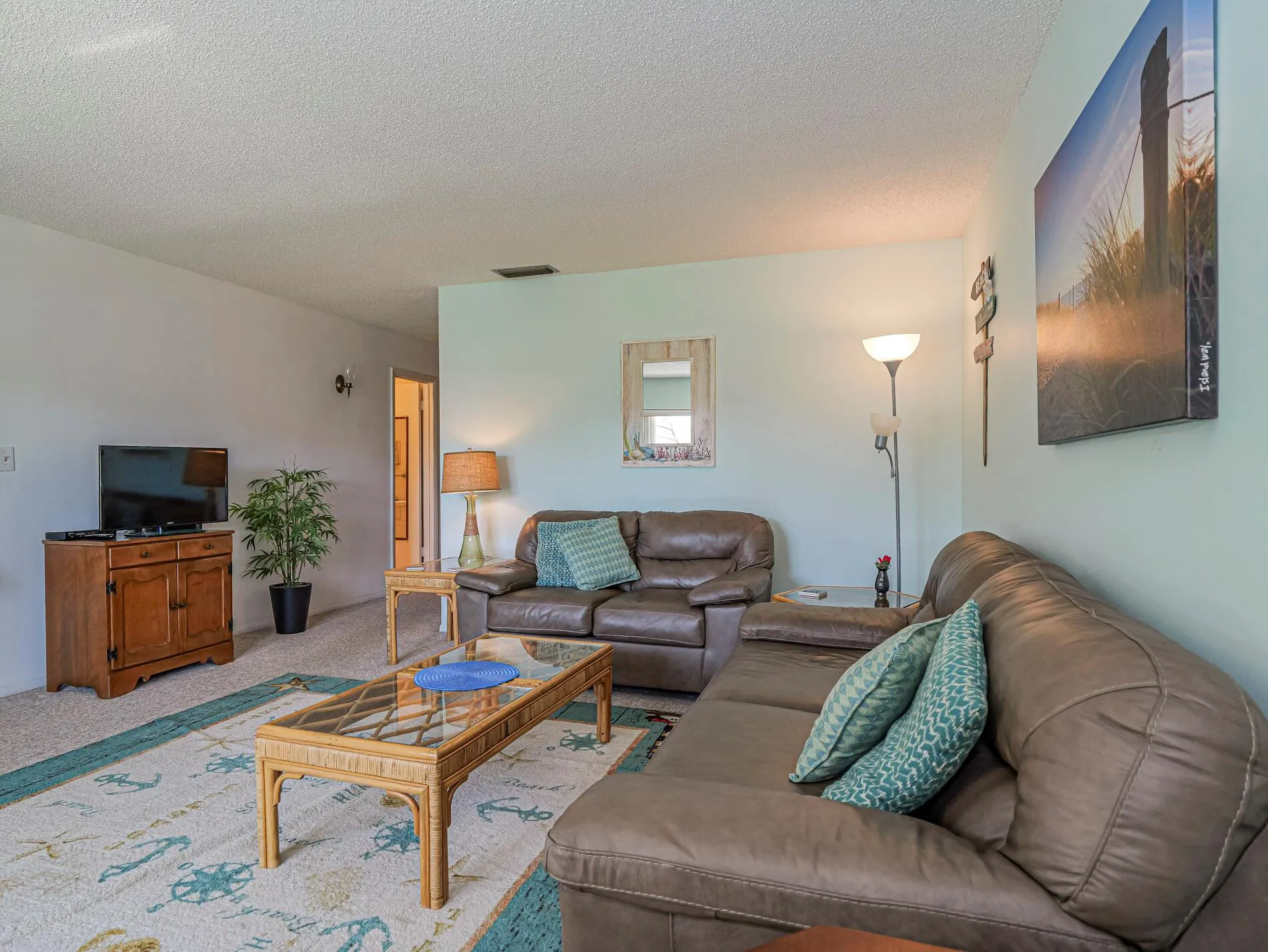 6 Vista Palm Lane, #202