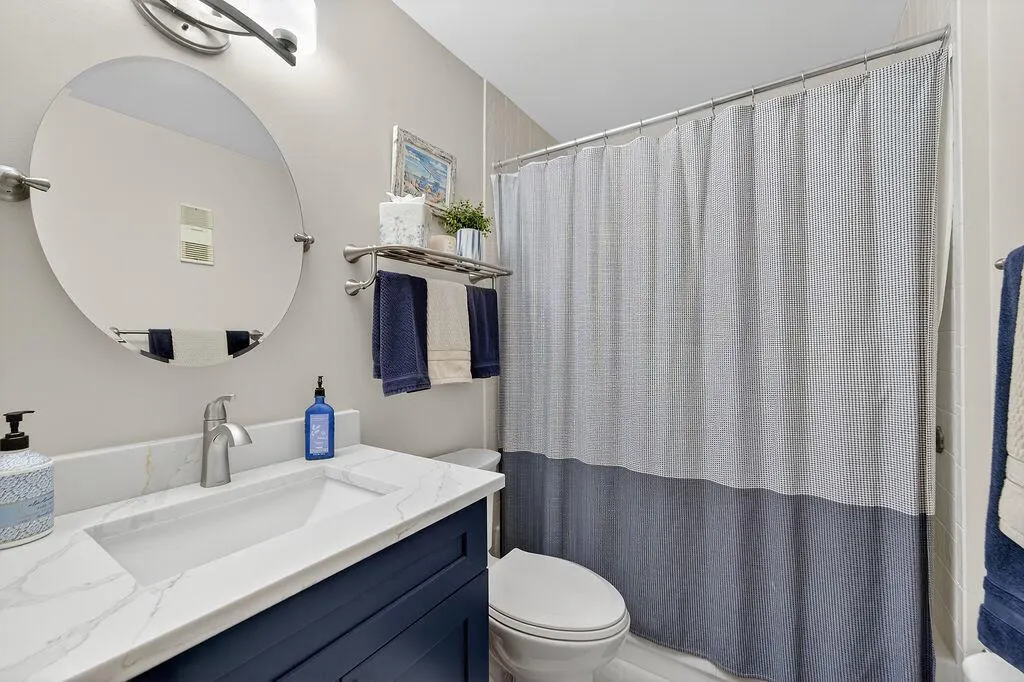 9673 Shadybrook Drive, #201