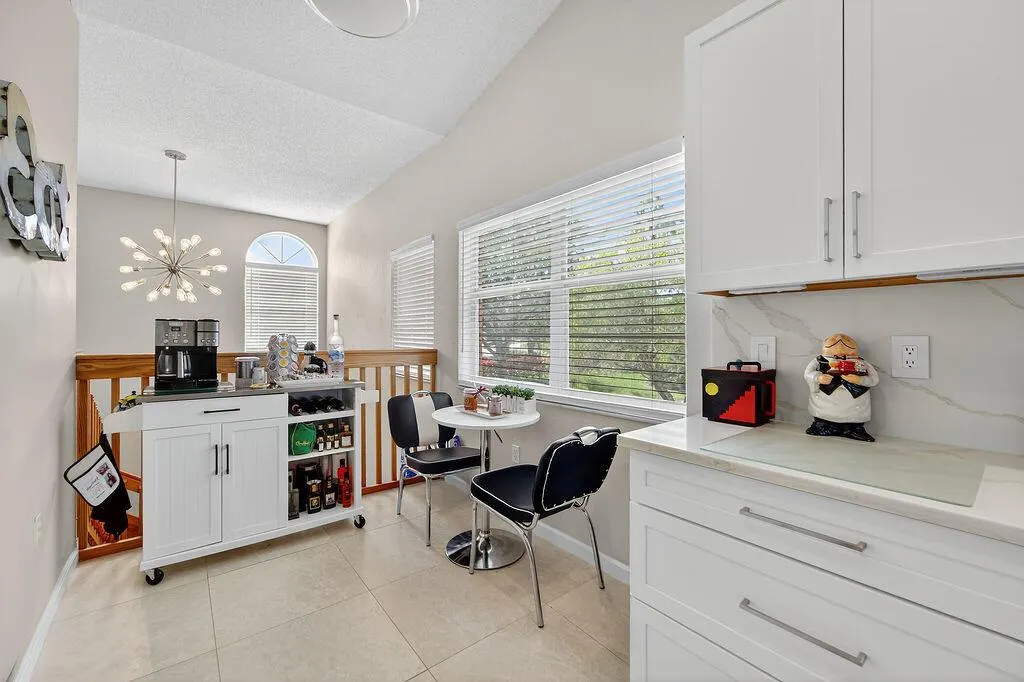 9673 Shadybrook Drive, #201