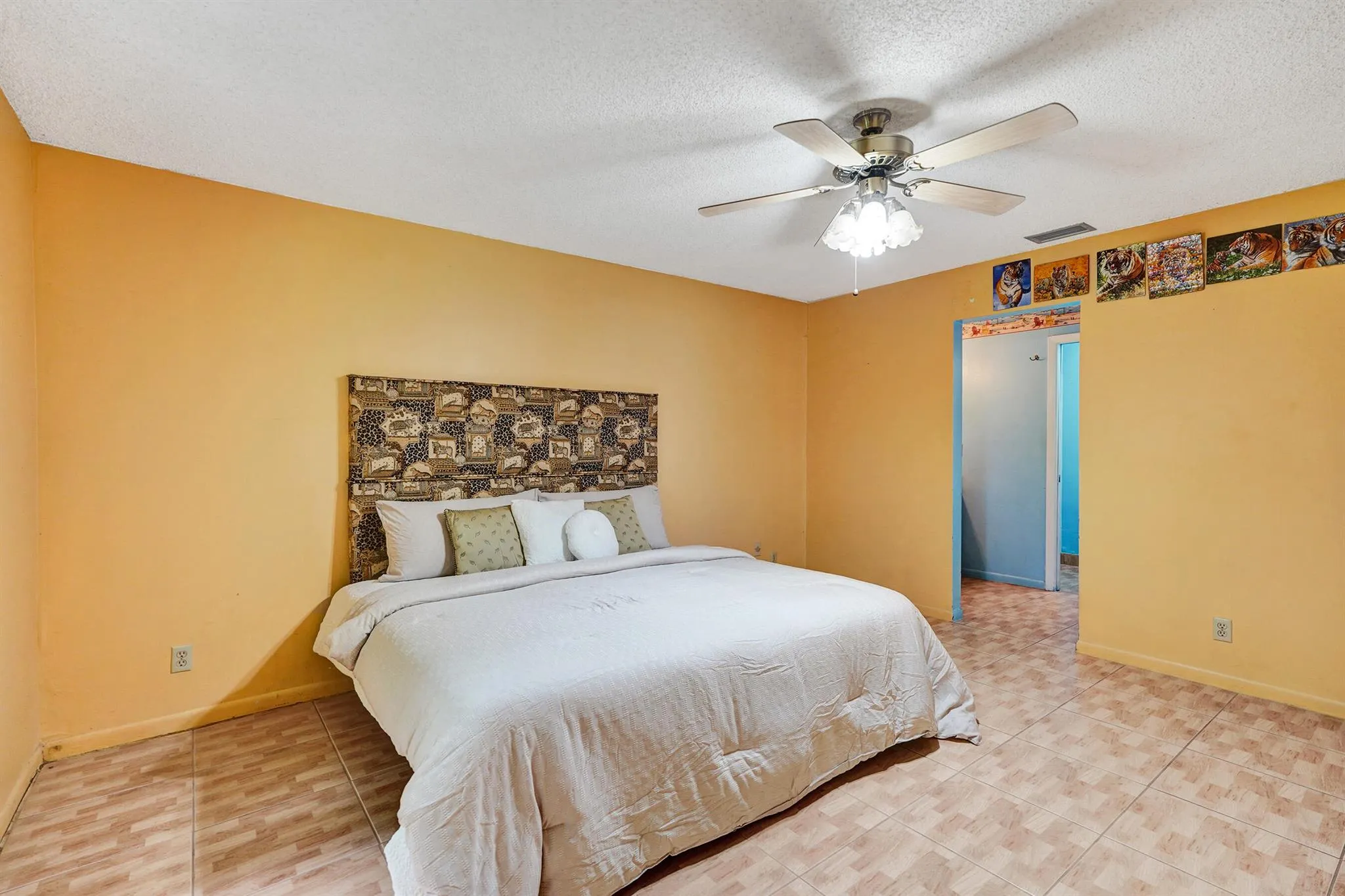 2500 NW 10th Street