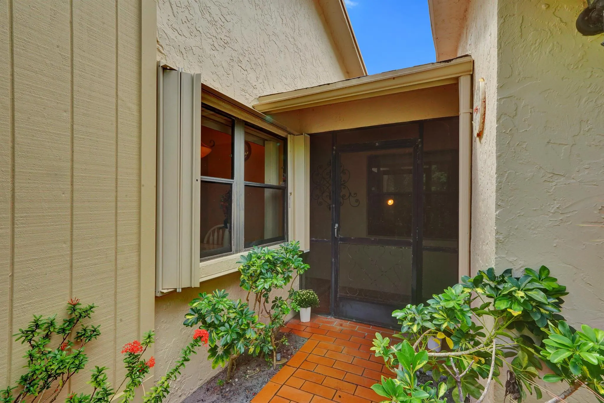 2500 NW 10th Street