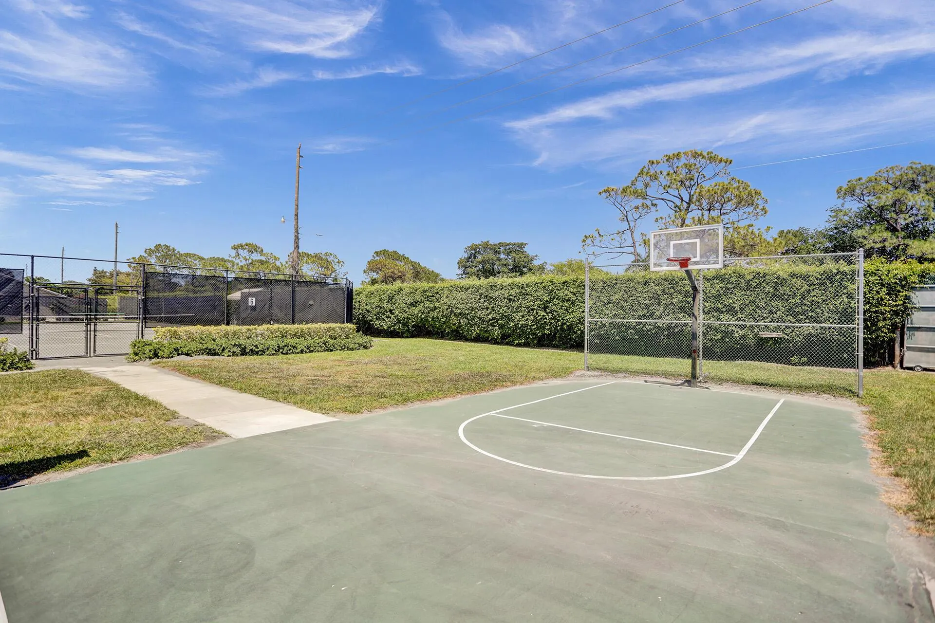 2500 NW 10th Street