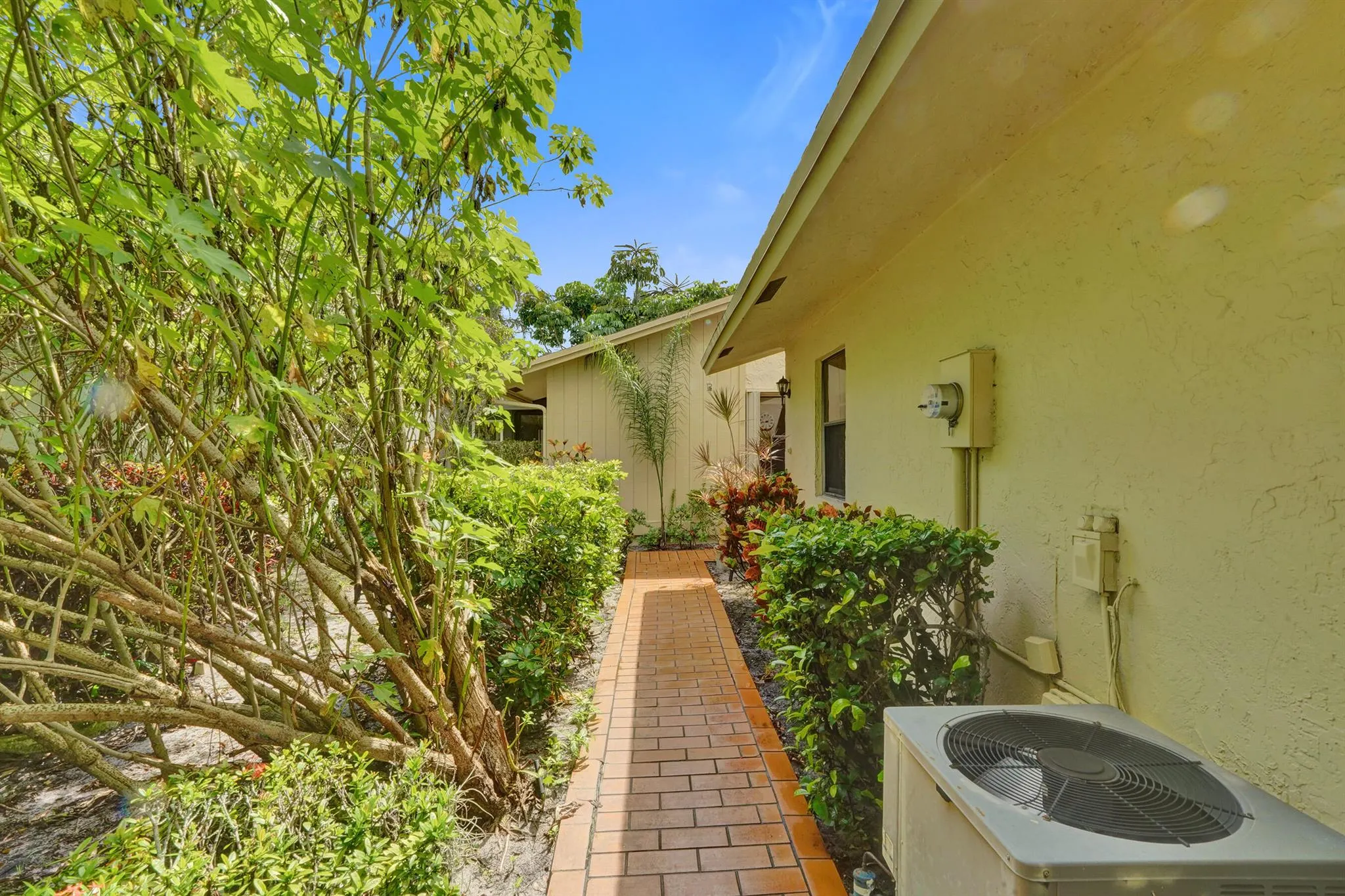 2500 NW 10th Street