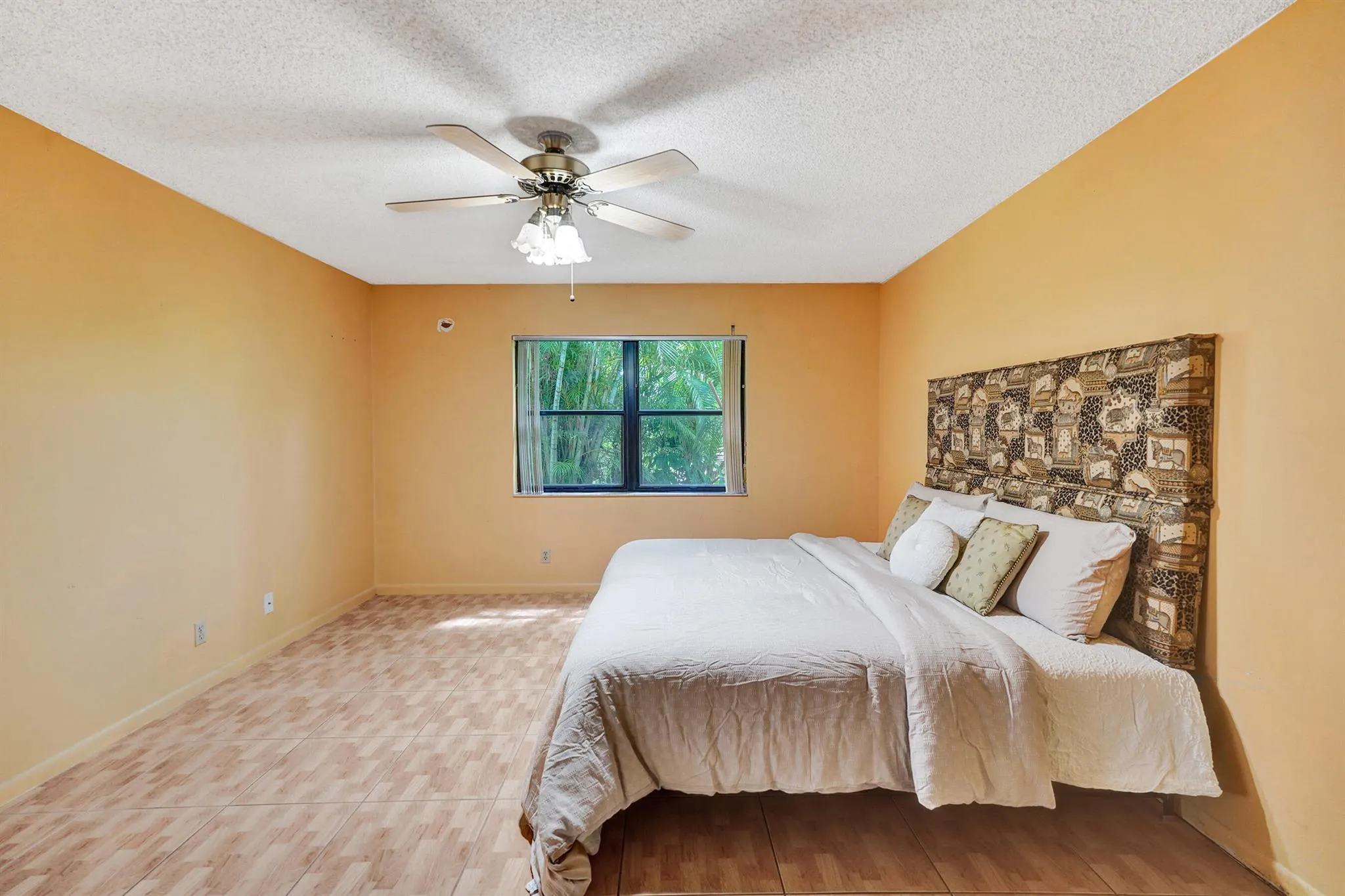 2500 NW 10th Street