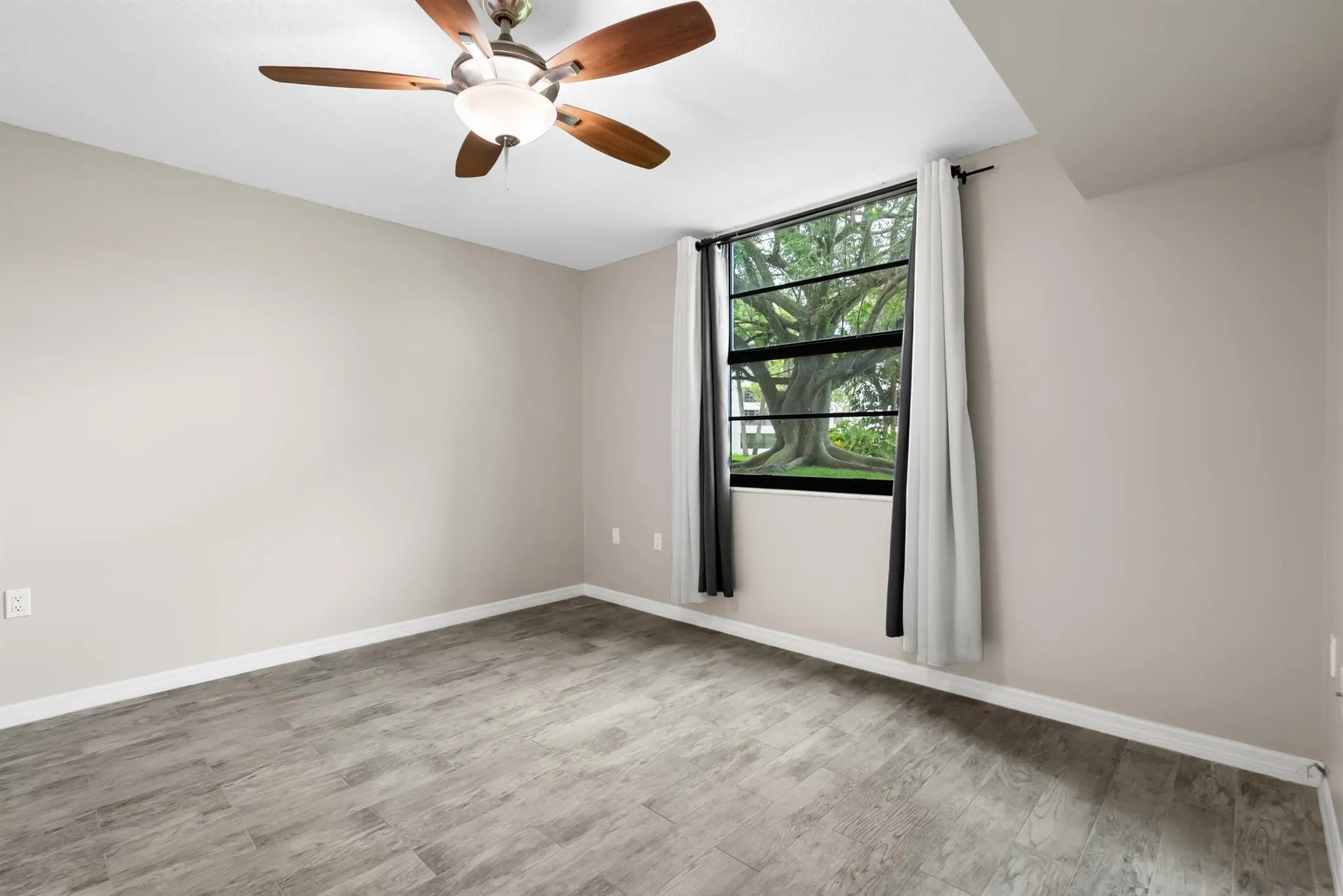 3716 Whitehall Drive, #103