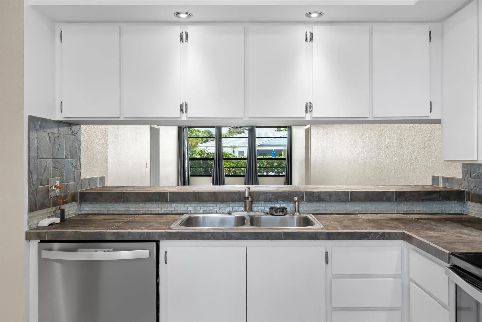 3716 Whitehall Drive, #103