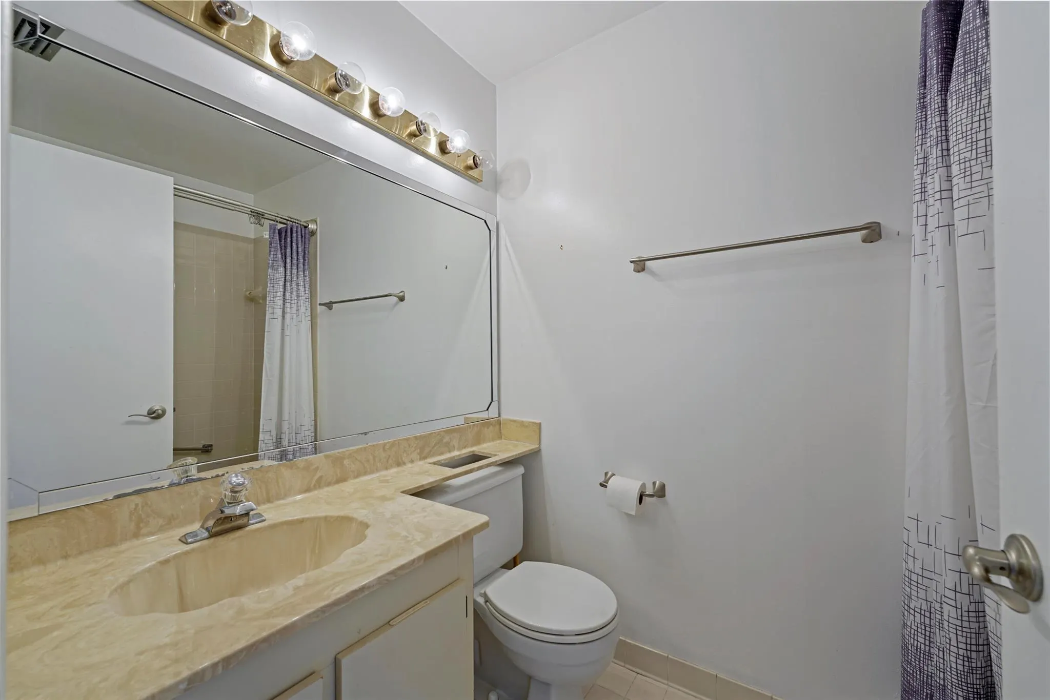 7681 Tahiti Lane, #205
