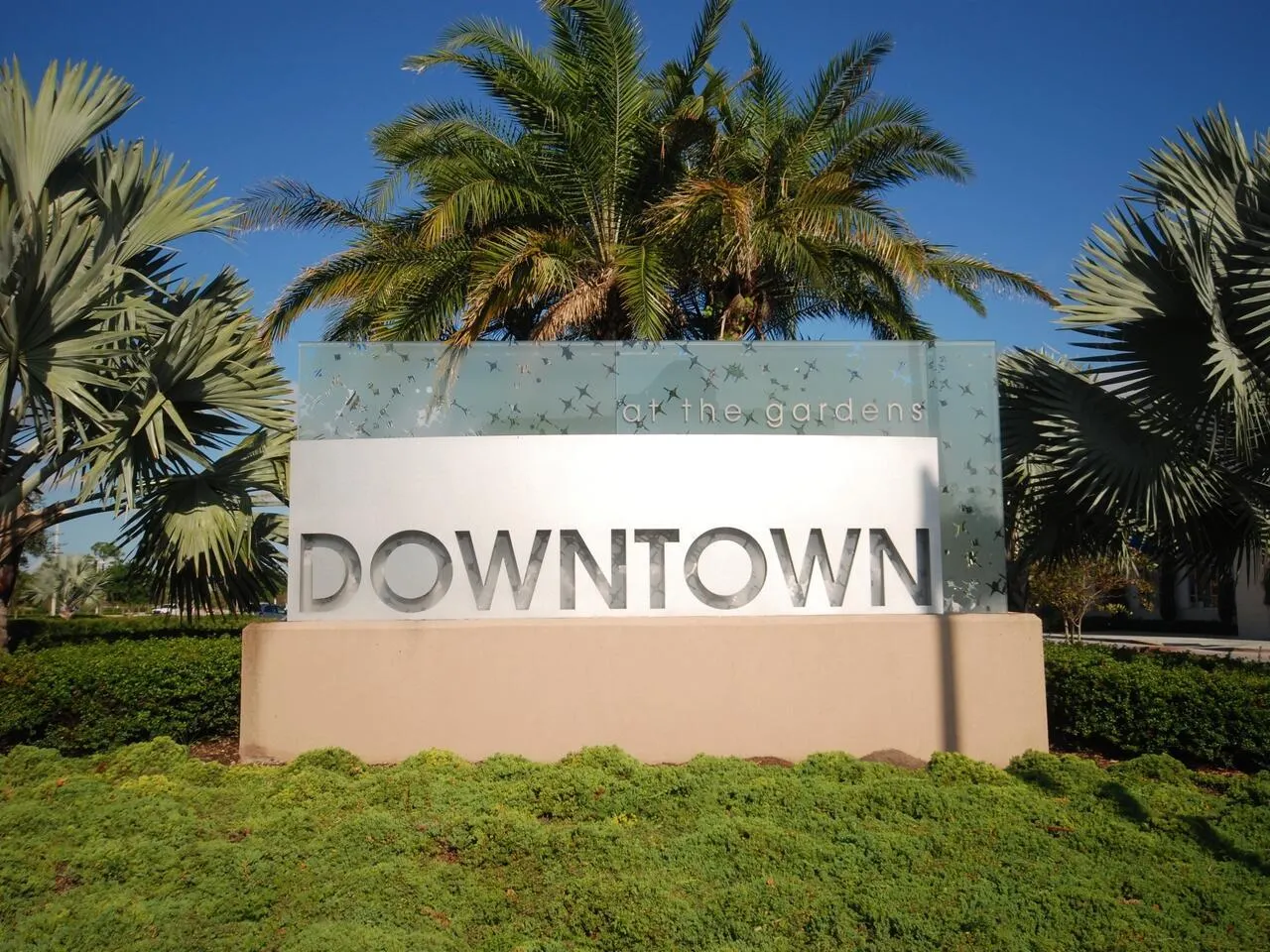 3503 Florida Boulevard