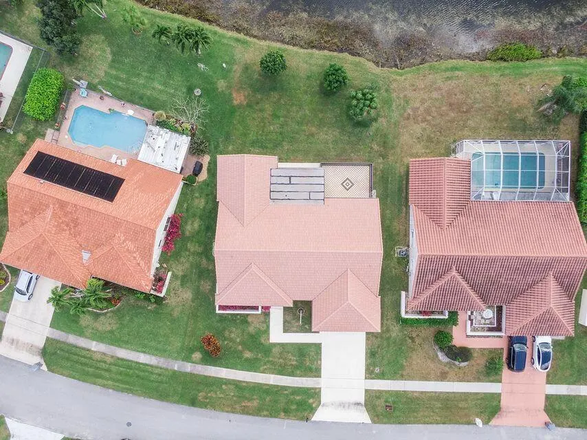 9525 El Clair Ranch Rd Road