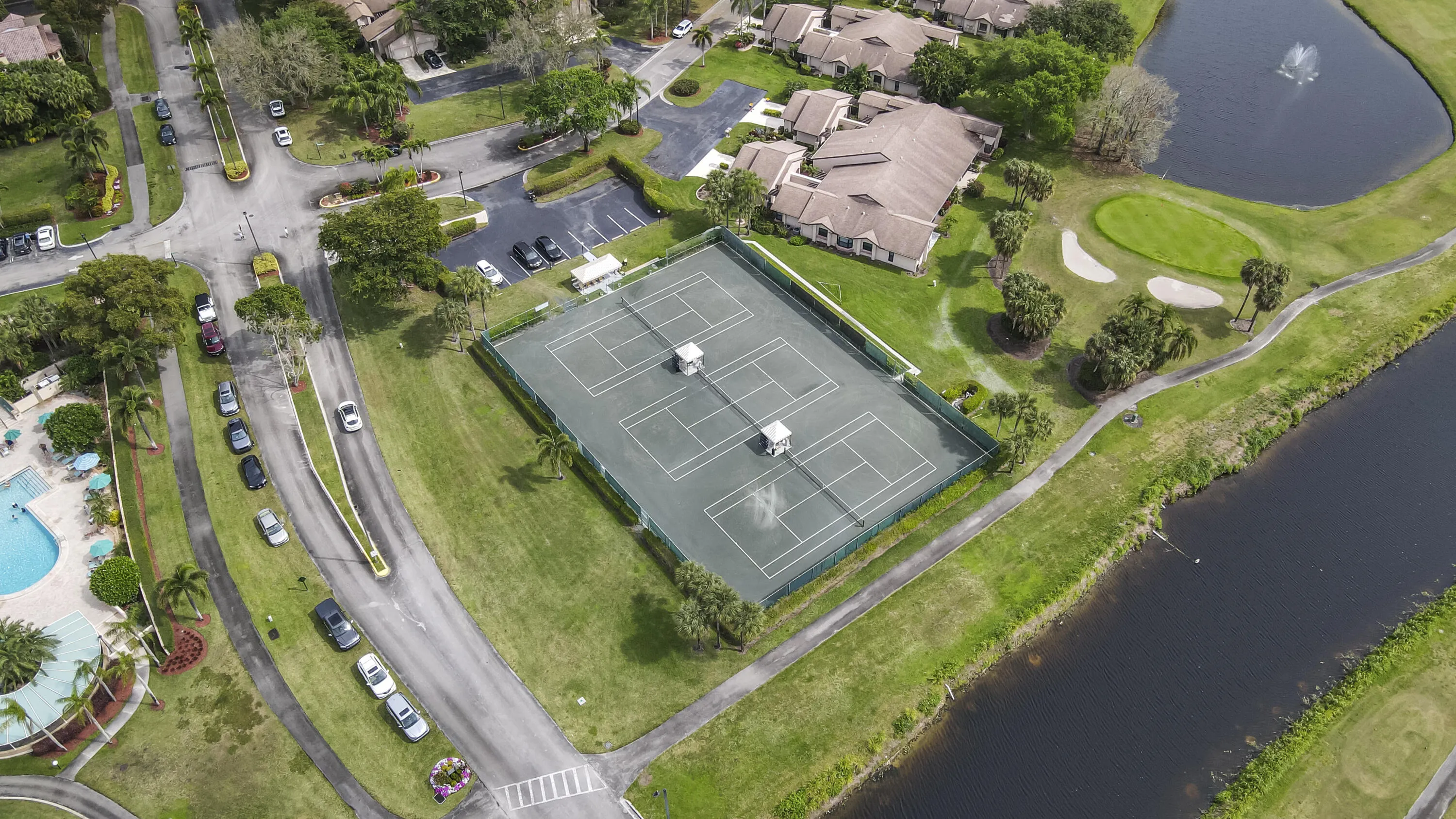 5121 Oak Hill Lane, #412