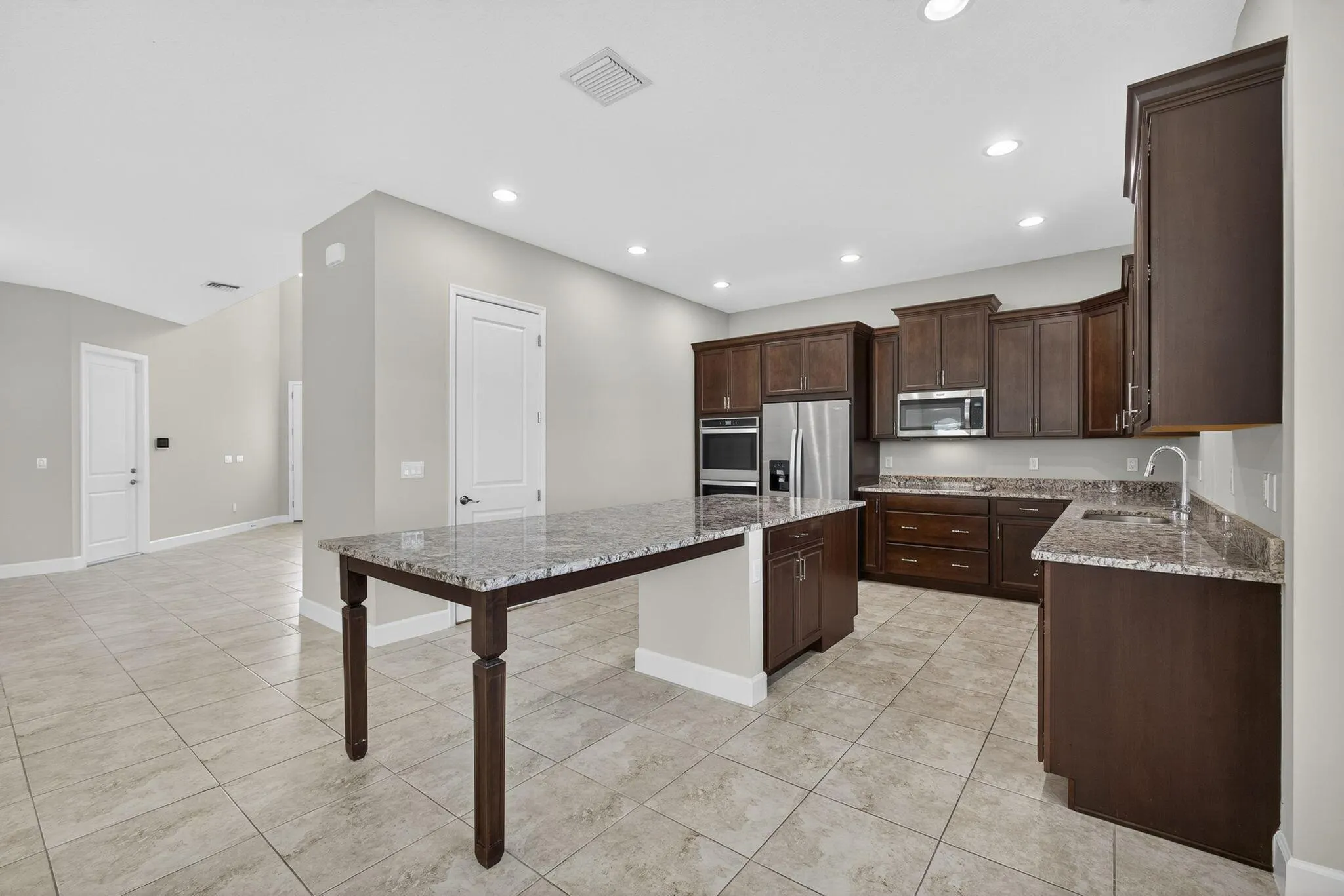 5385 Macoon Way